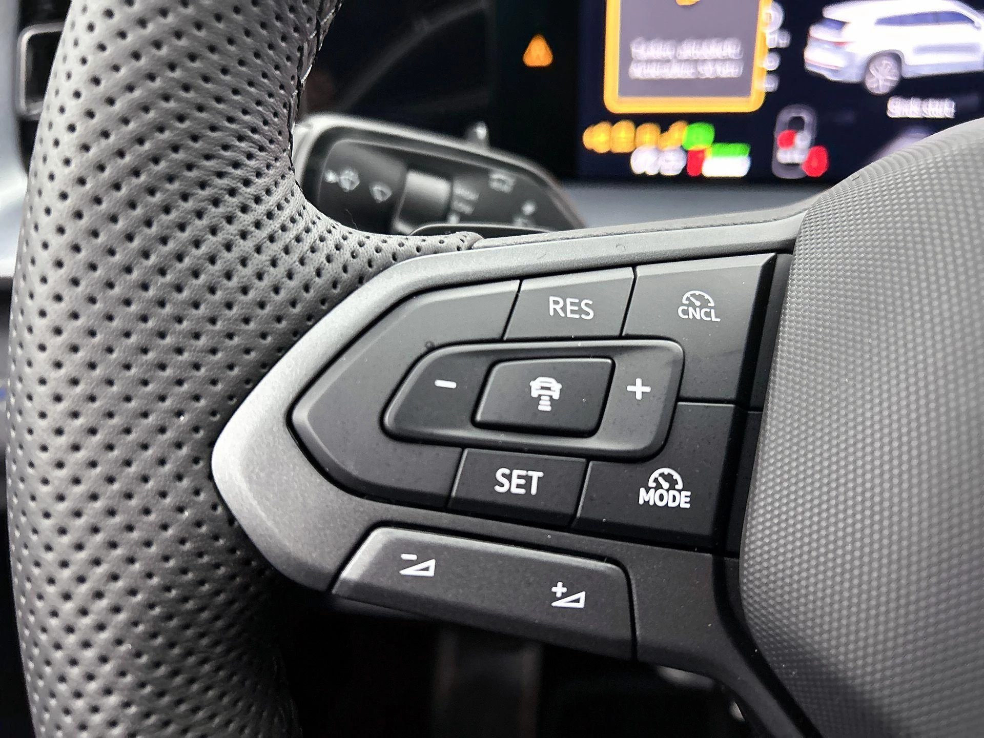 Volkswagen Tayron 1.5 eHybrid R-Line Edition
