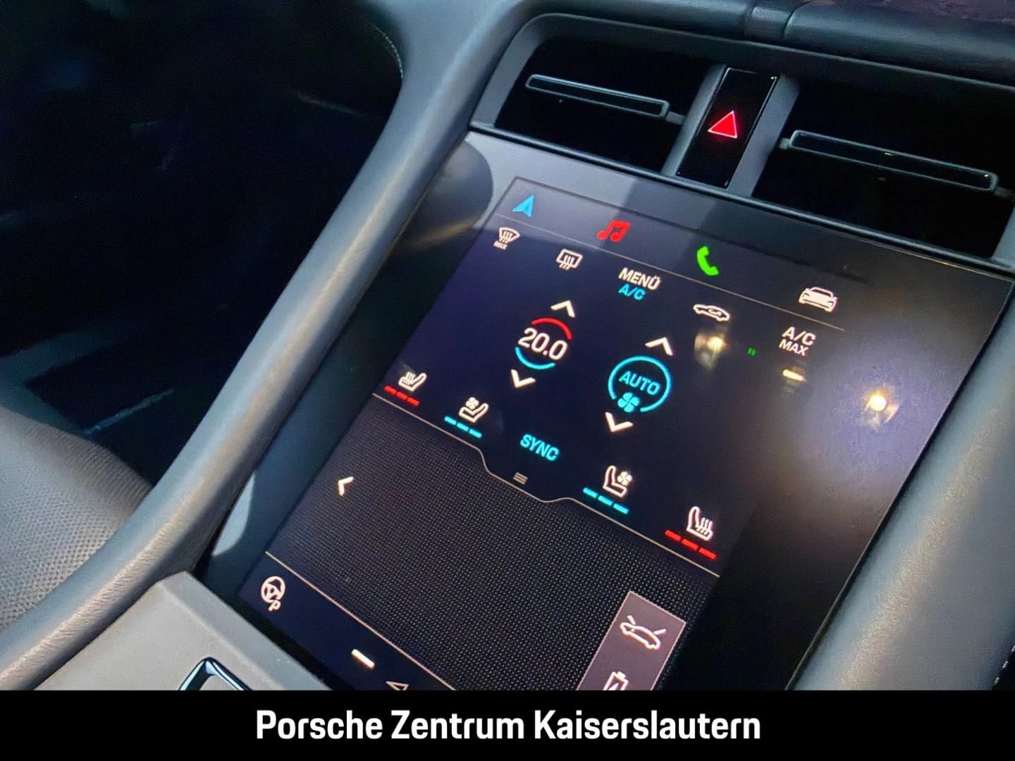 Porsche Taycan 4 Black Edition HA-Lenkung InnoDrive LED black edition