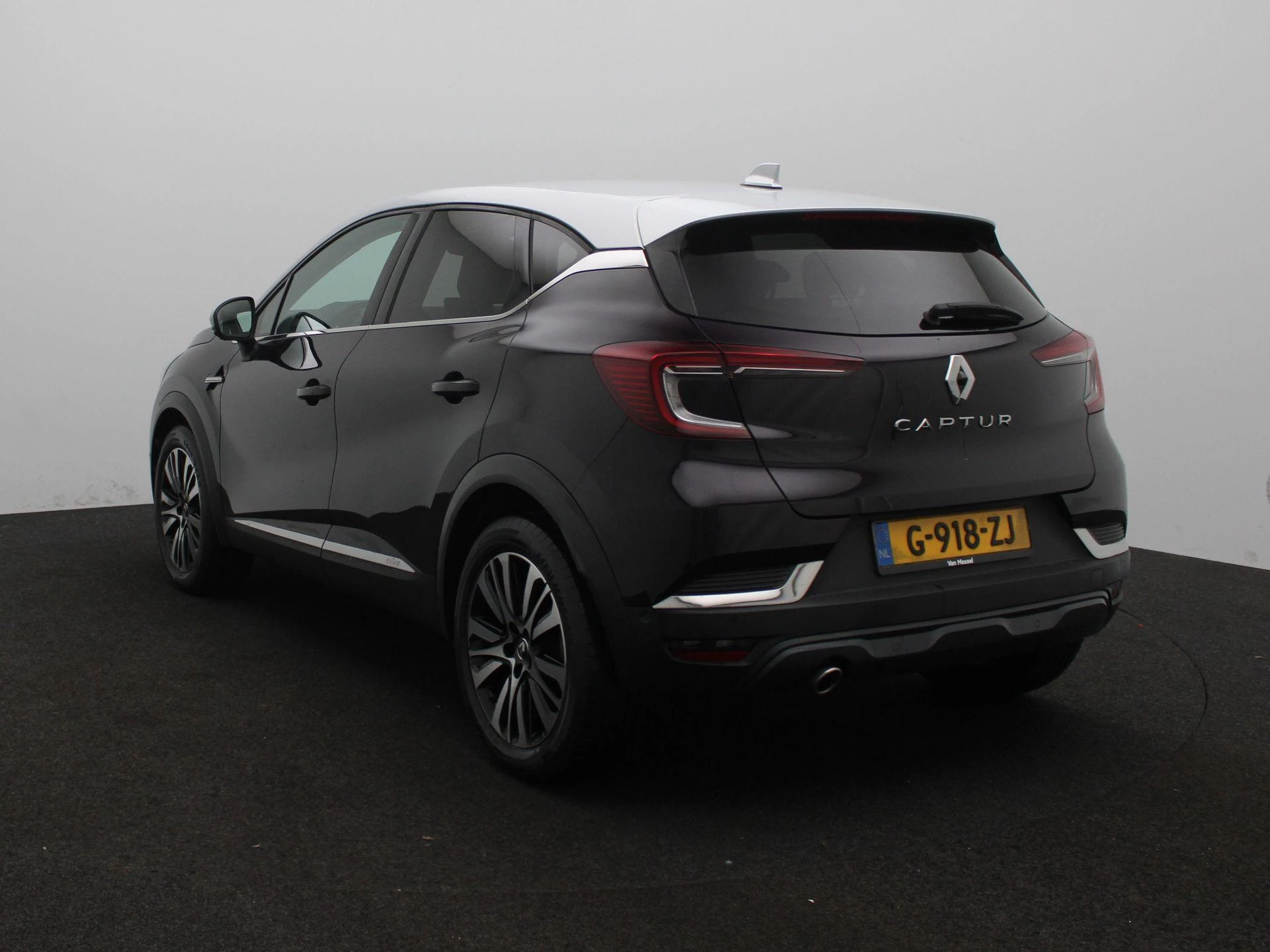 Renault-Captur-image-1