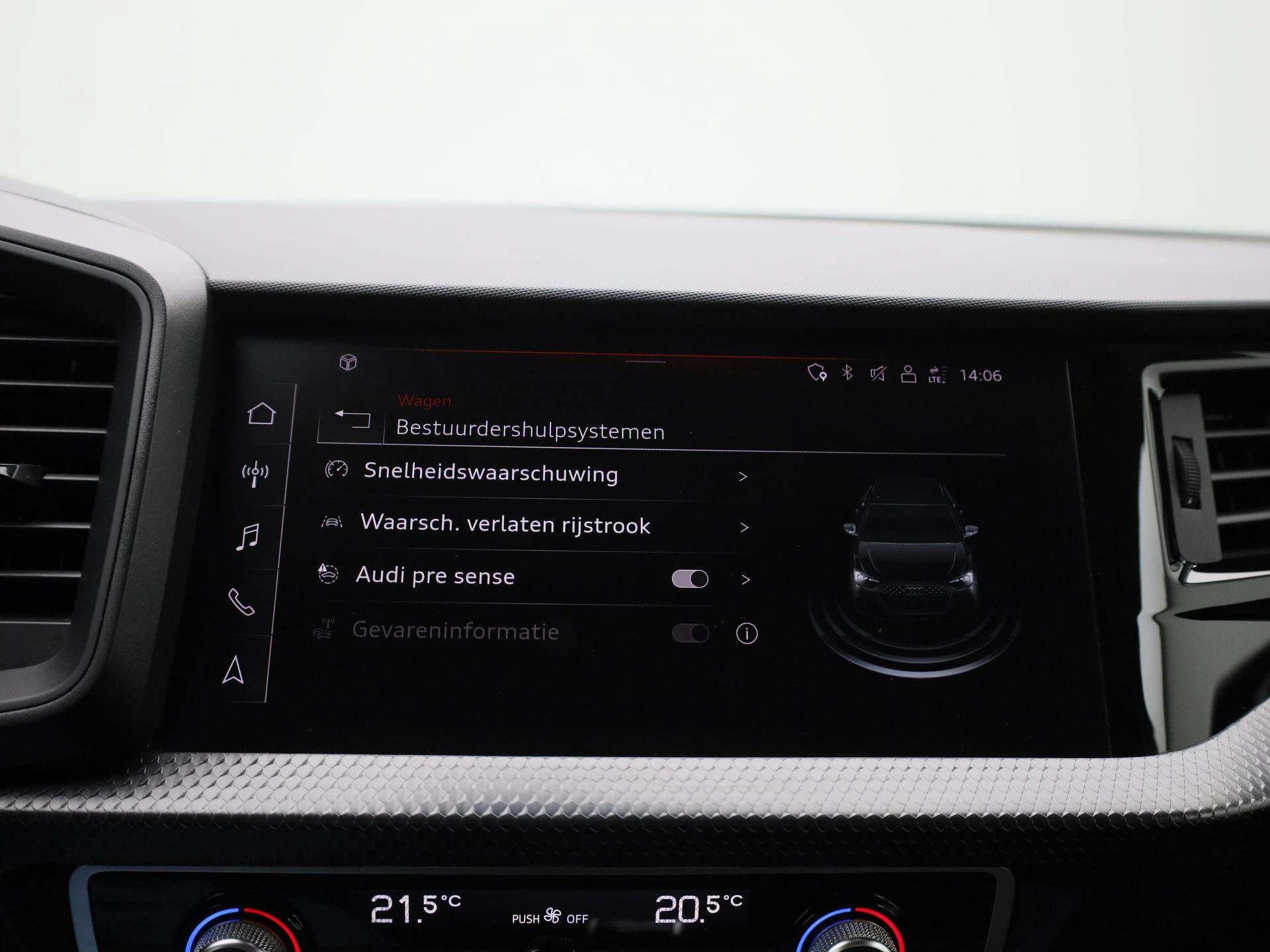 Audi-A1 Sportback-image-23