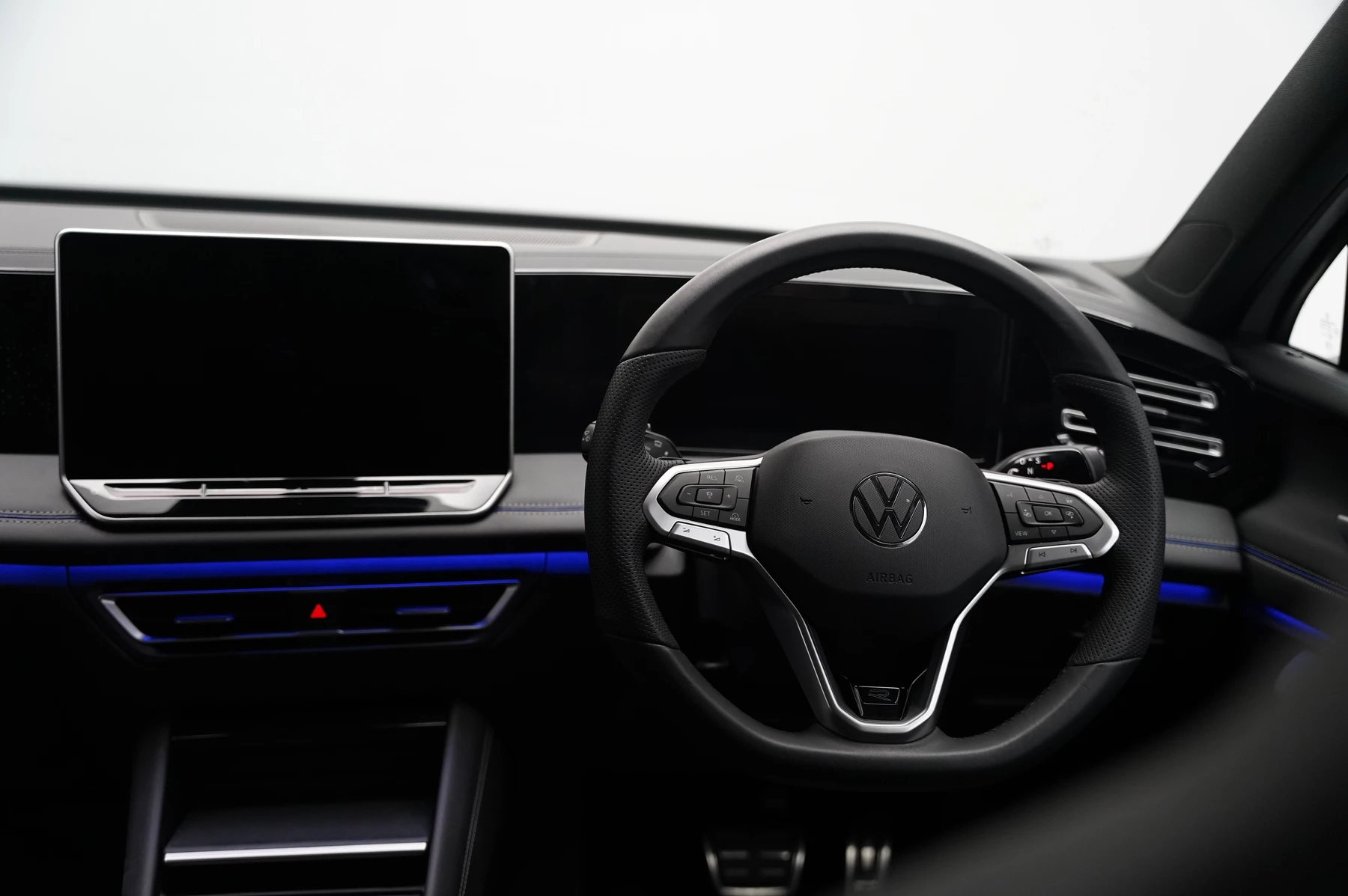 Volkswagen-Tiguan-image-8
