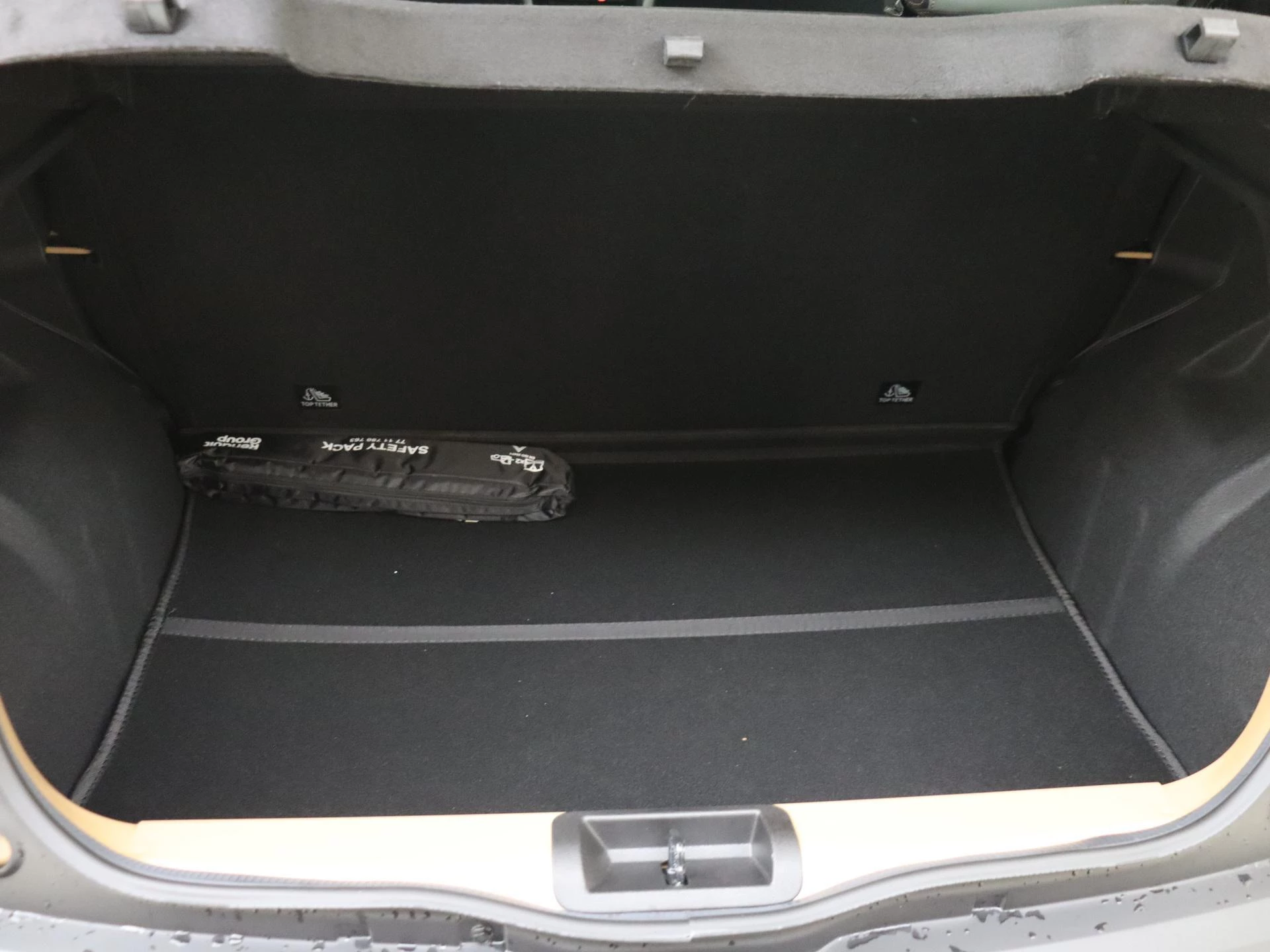 Dacia-Spring-image-23