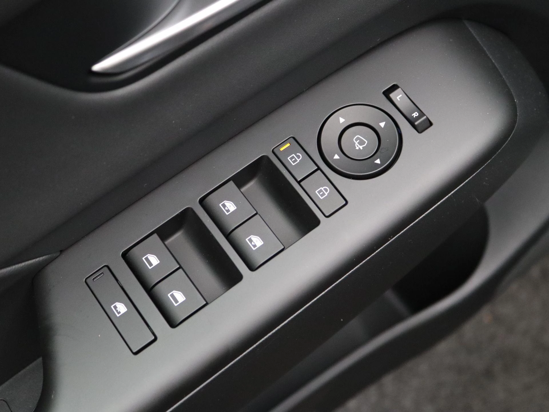 Hyundai-Kona-image-25