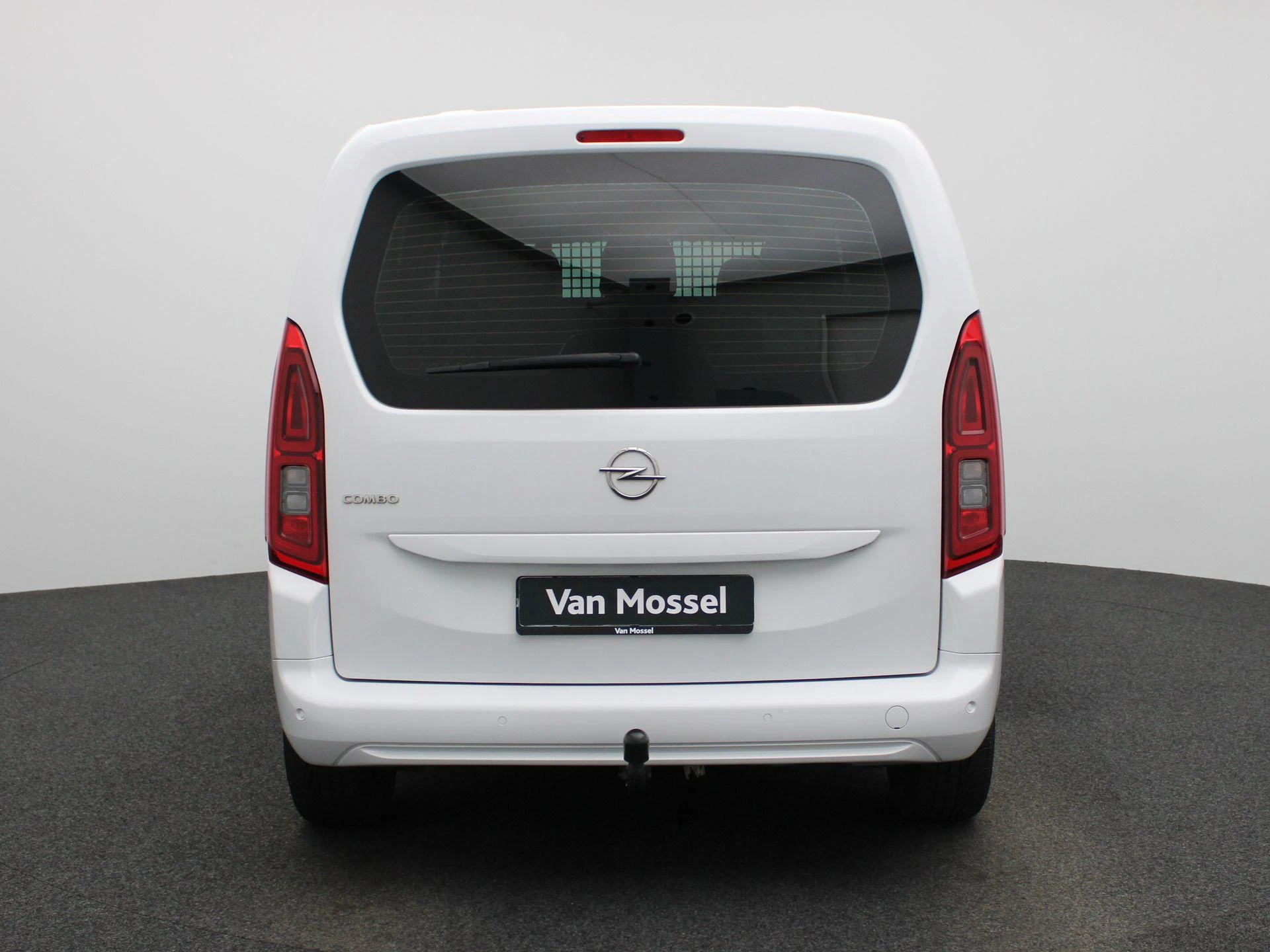 Opel-Combo Life-image-4