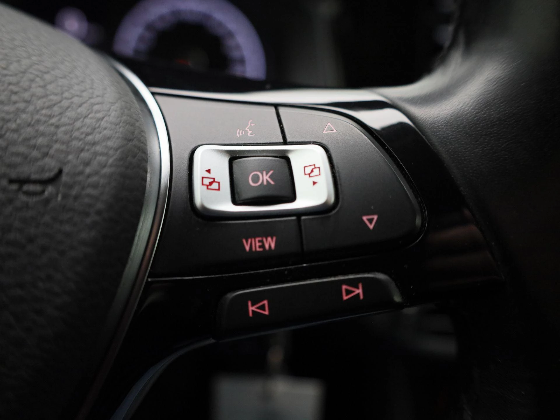 Volkswagen-Polo-image-17
