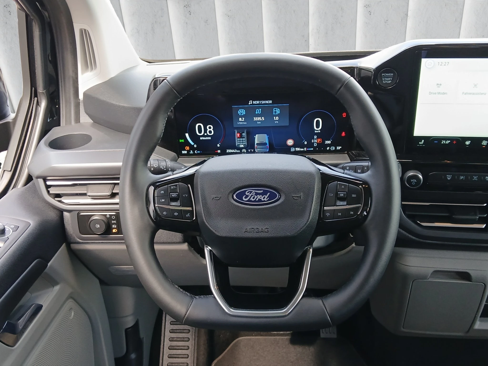 Ford-Tourneo Custom-image-12