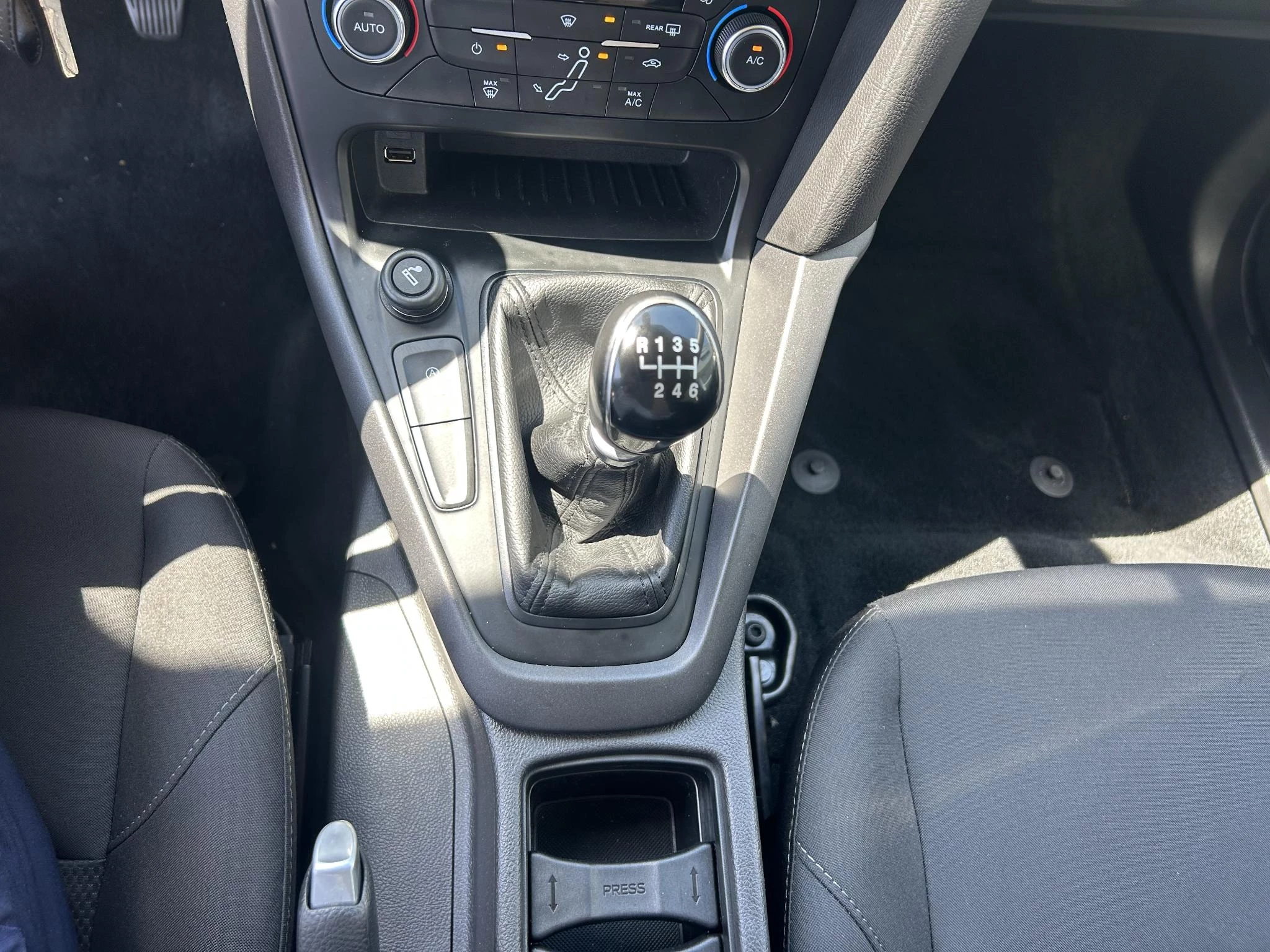 Ford Focus Wagon 1.0 Lease Edition