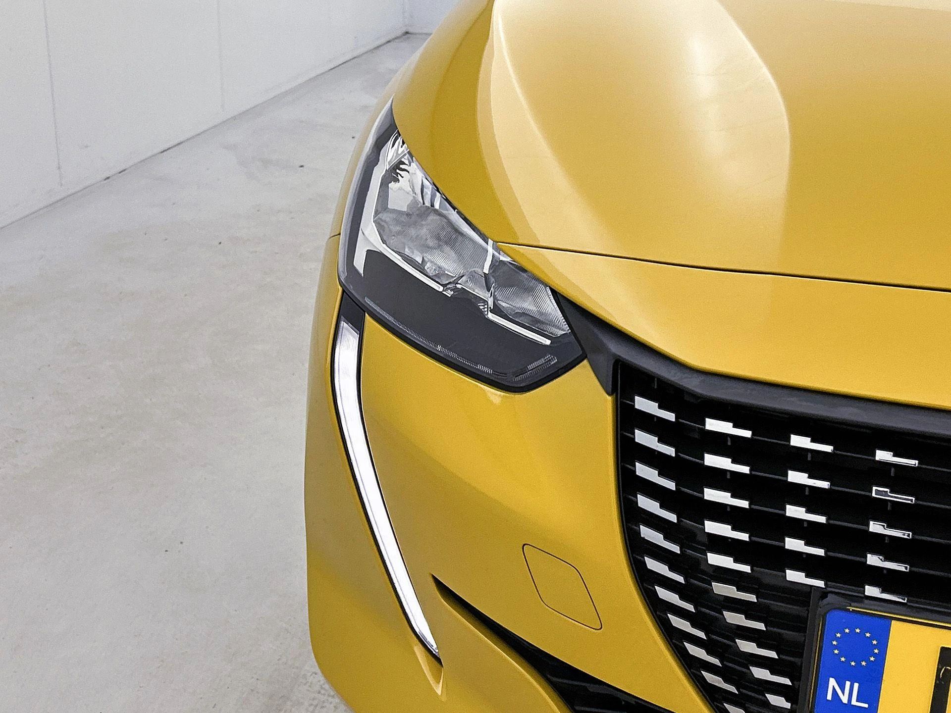 Peugeot-208-image-20
