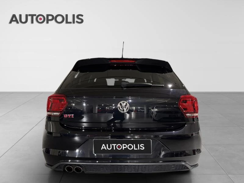 Volkswagen-Polo-image-13