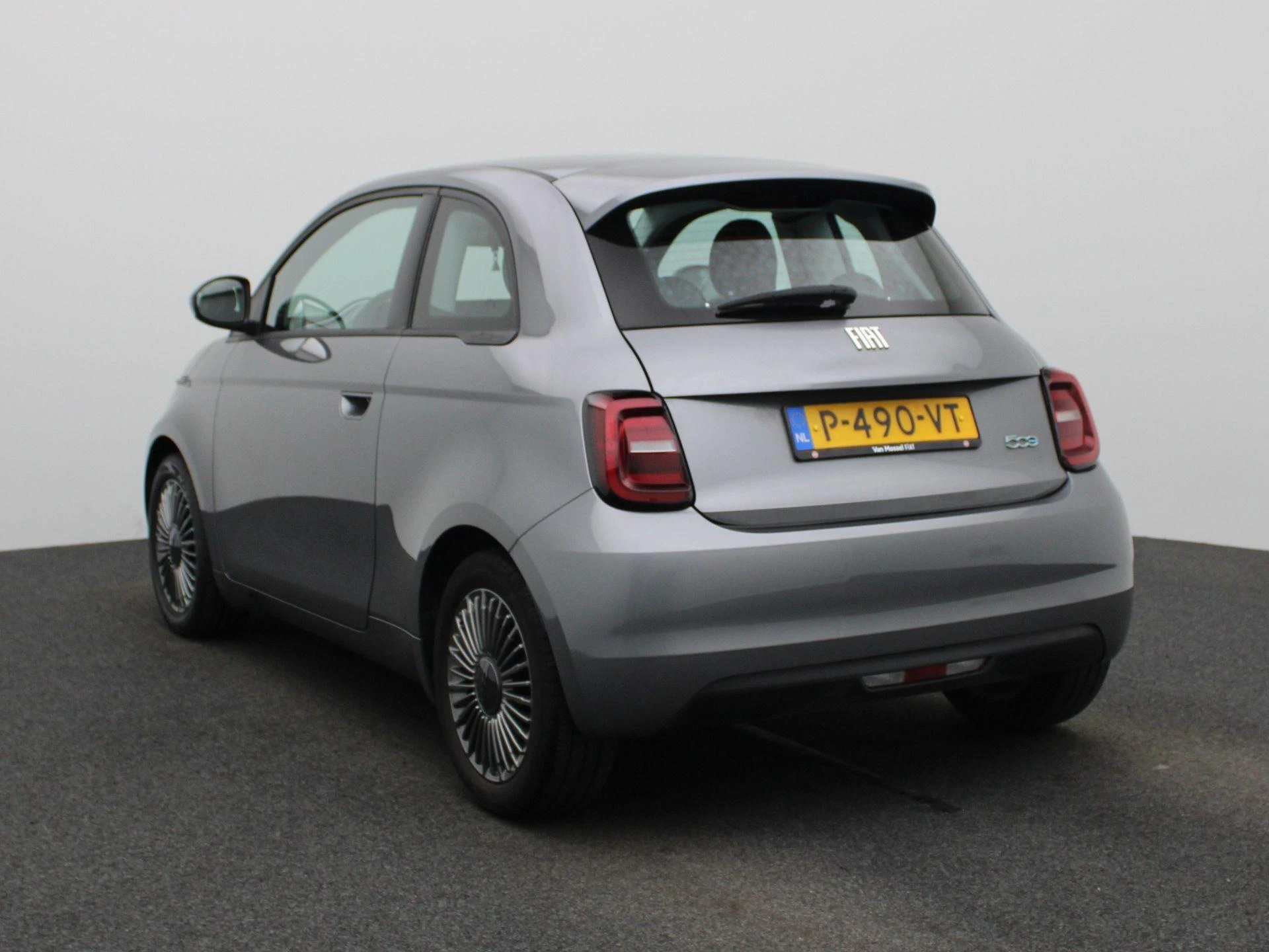 Fiat-500-image-1