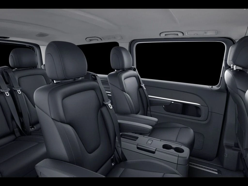 Mercedes-Benz-V-Klasse 300 d-image-11