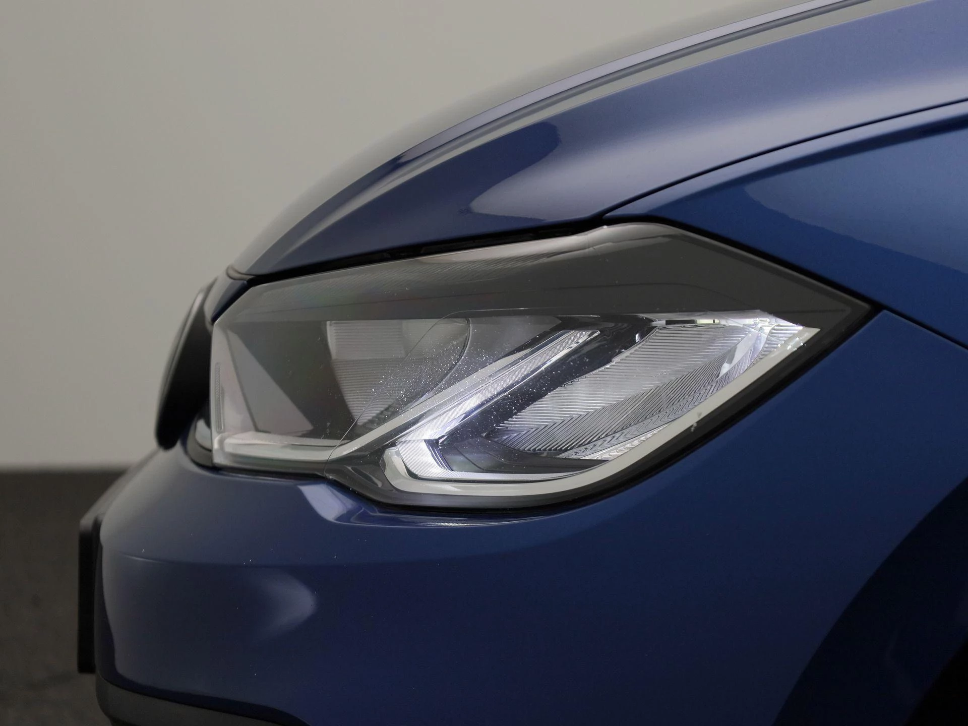 Volkswagen-Polo-image-14