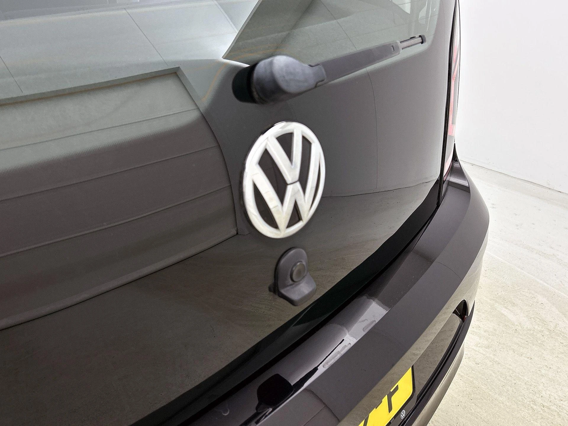 Volkswagen-up!-image-11