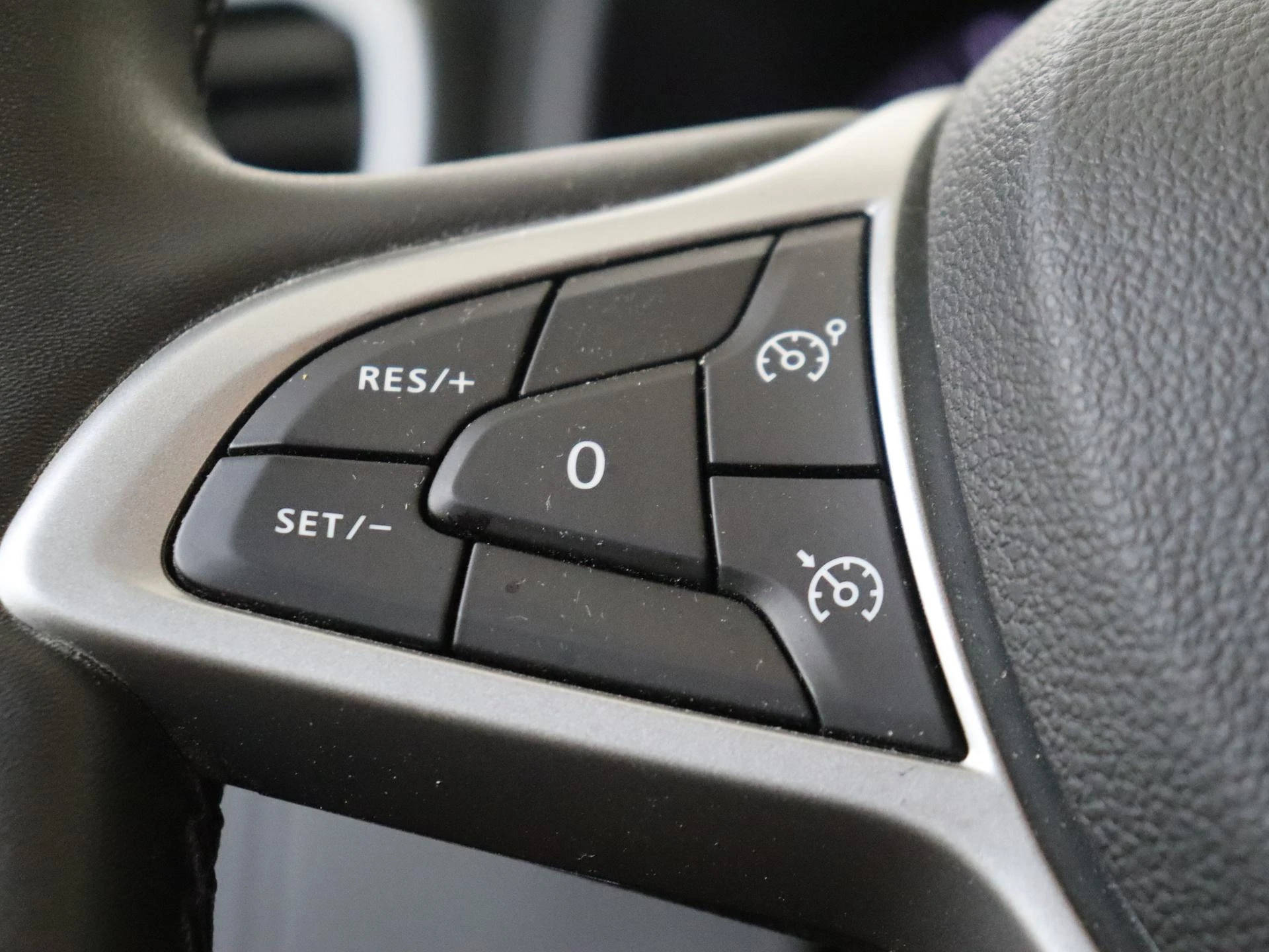 Dacia-Duster-image-11