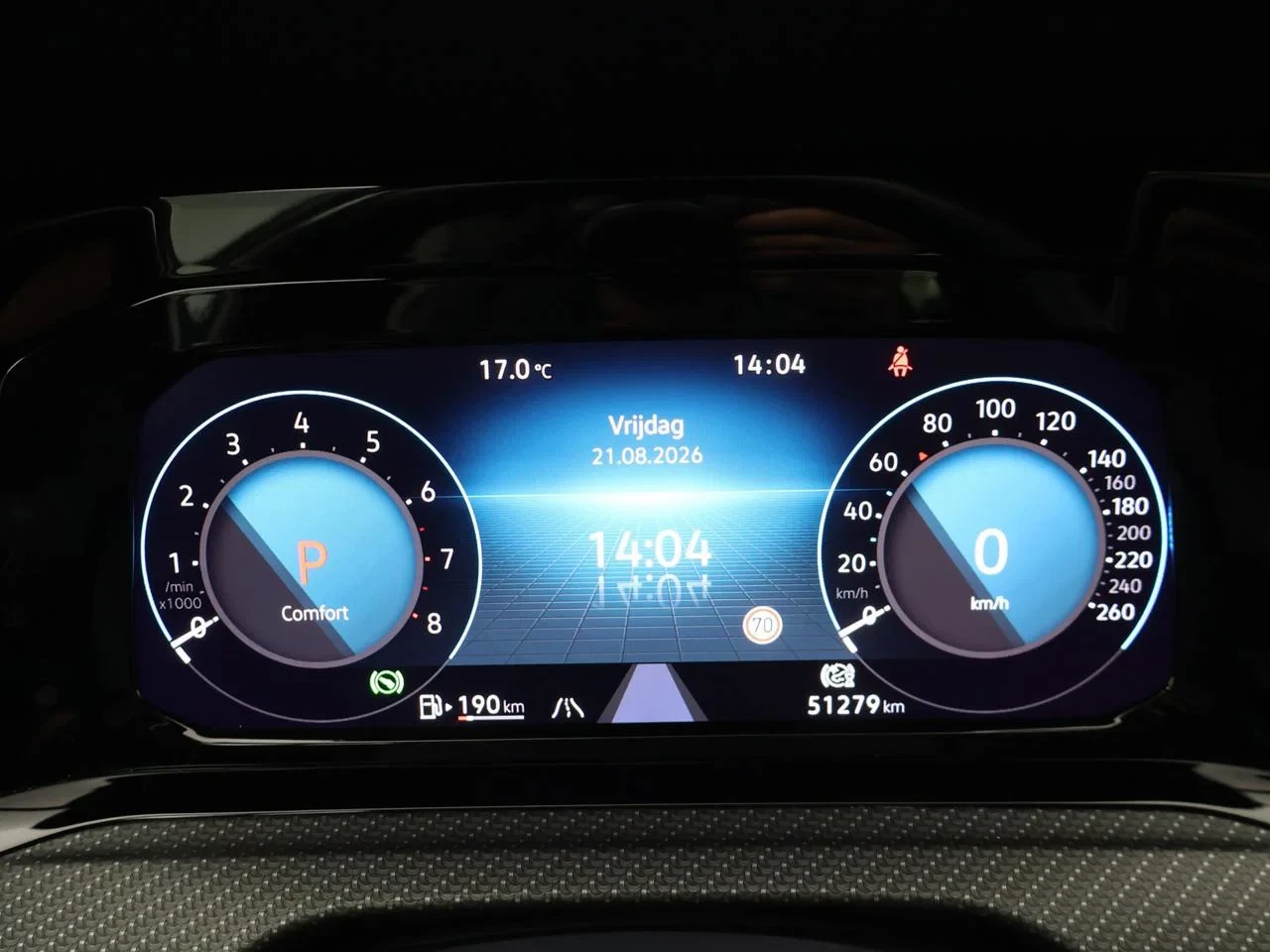 Volkswagen-Golf-image-18