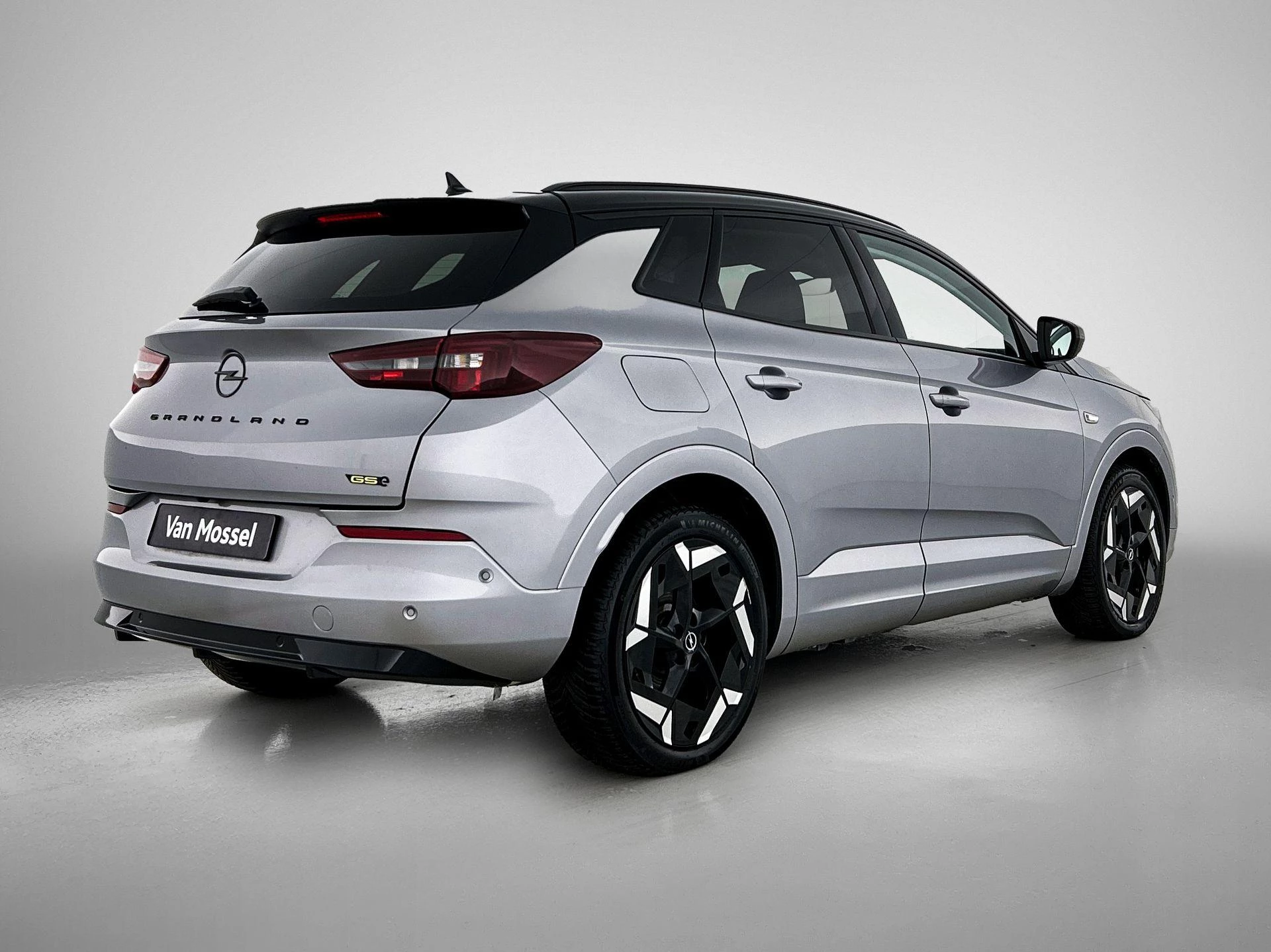 Opel-Grandland-image-3