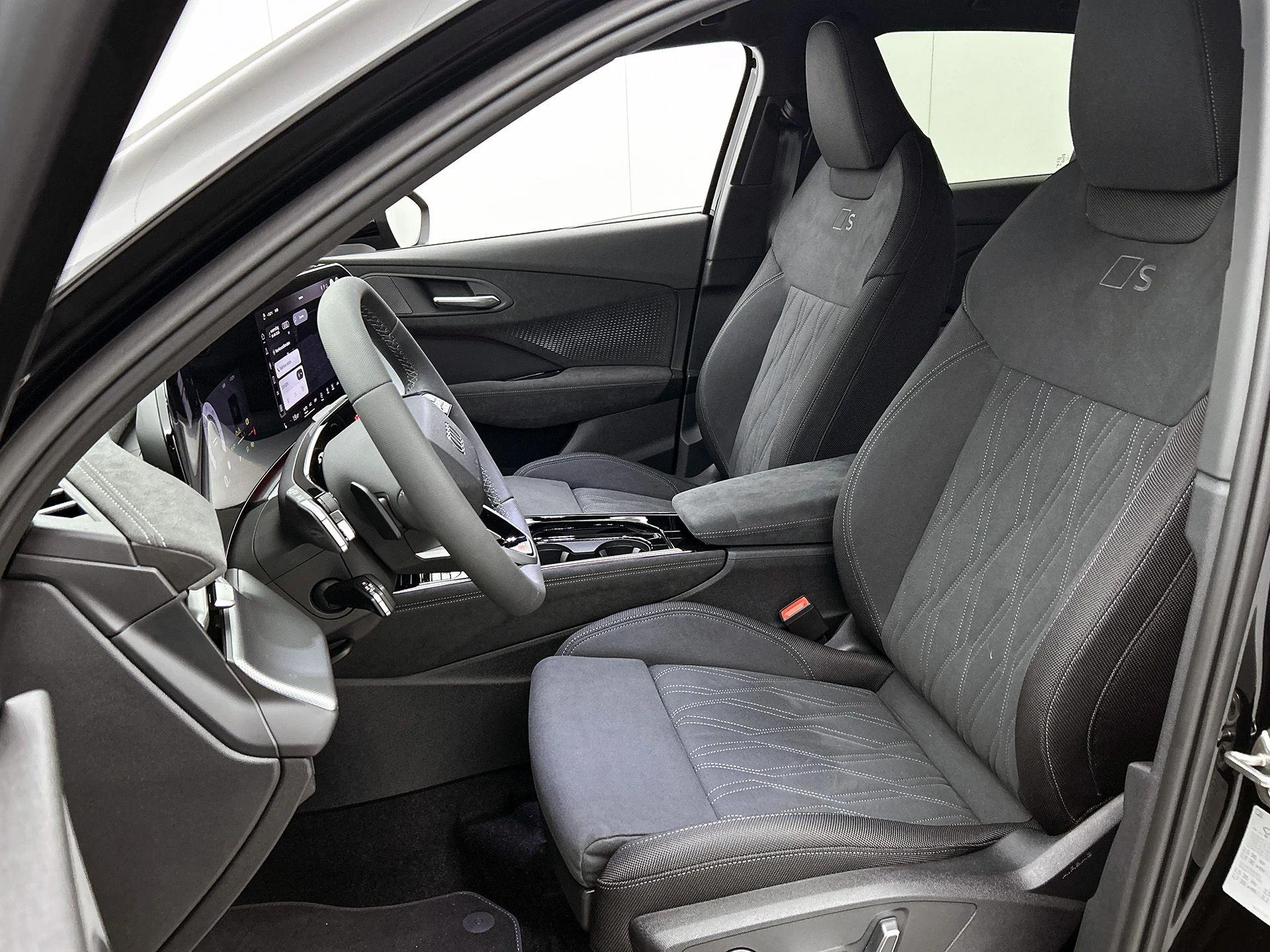 Audi-Q3-image-50