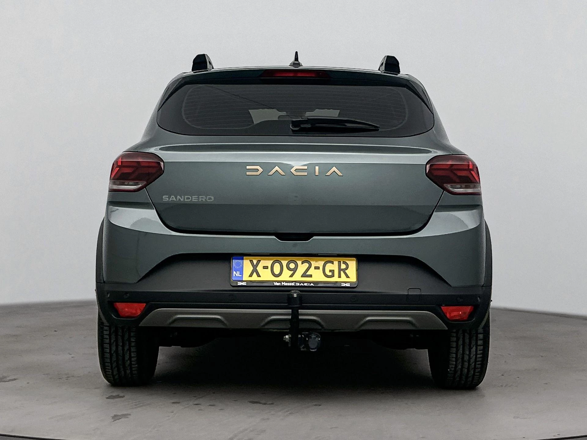 Dacia-Sandero Stepway-image-2