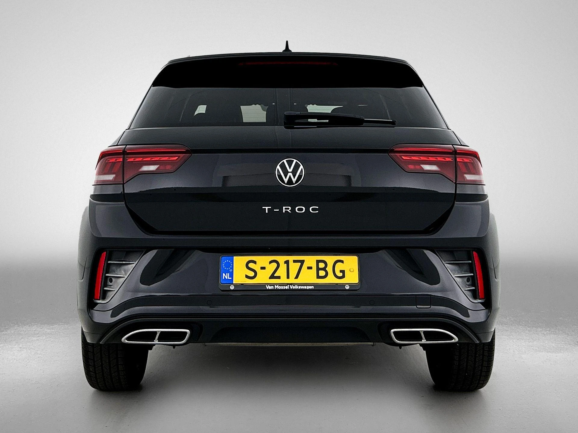 Volkswagen T-Roc 1.5 TSI R-Line | 150 PK |
