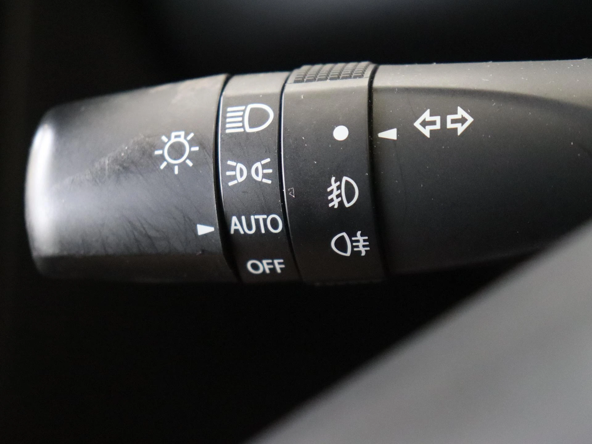 Suzuki-Swift-image-23