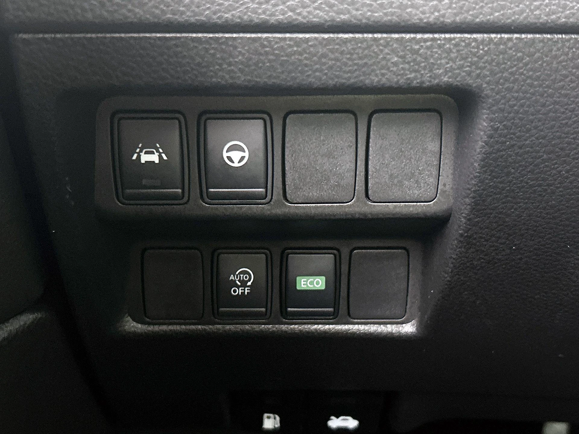 Nissan-QASHQAI-image-21