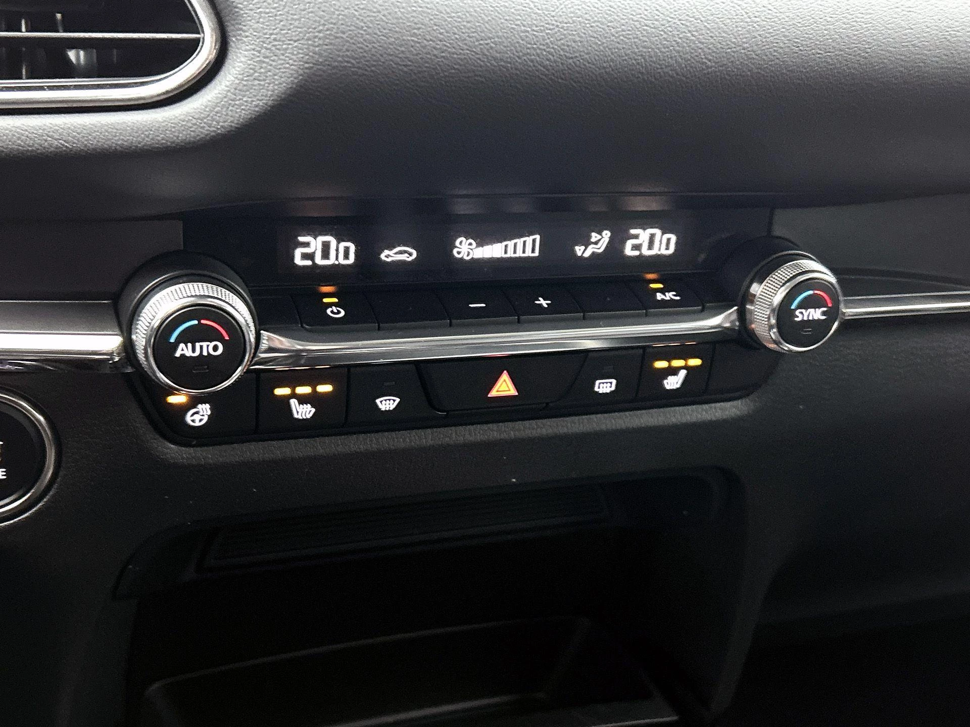 Mazda-CX-30-image-28