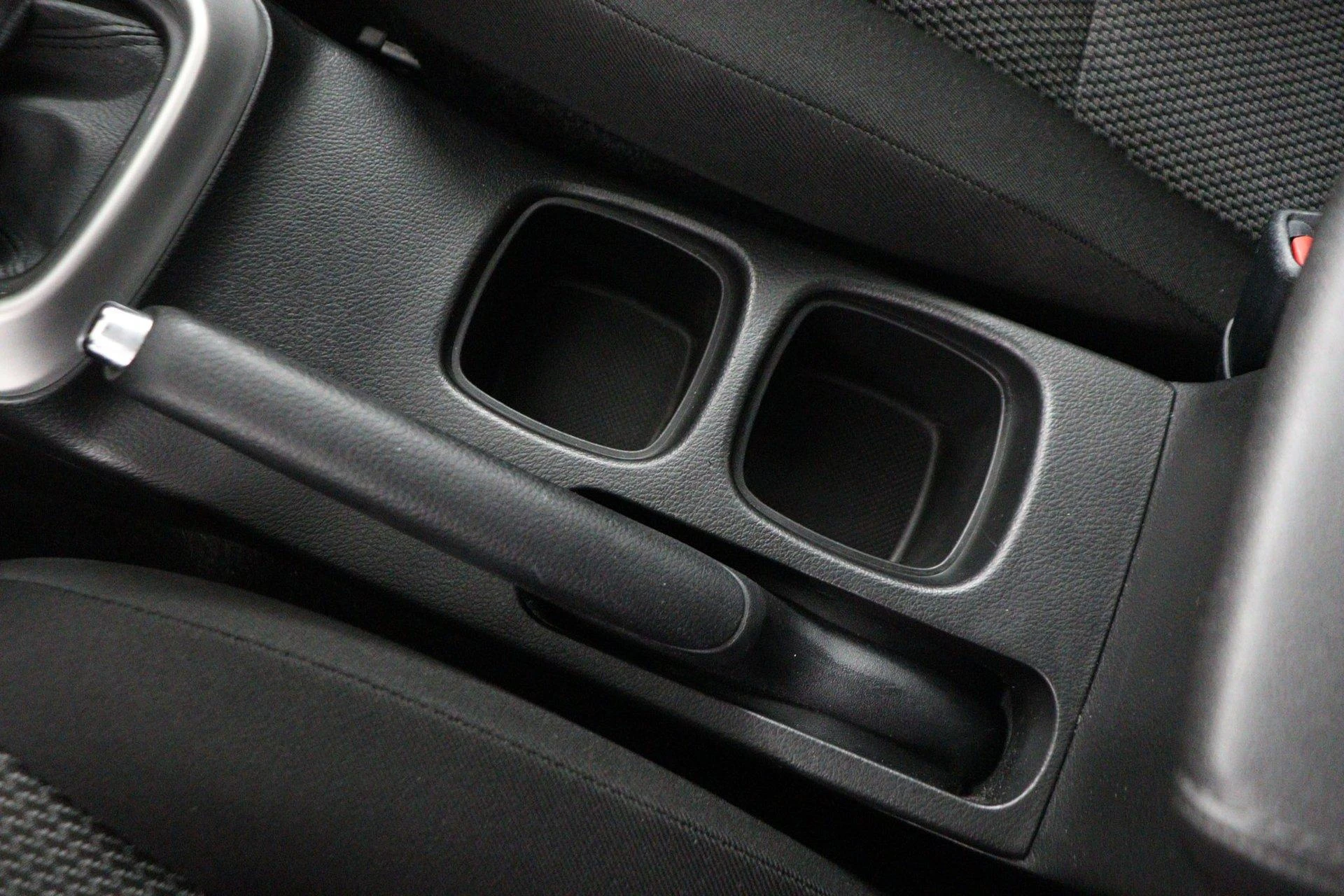 Suzuki-S-Cross-image-41