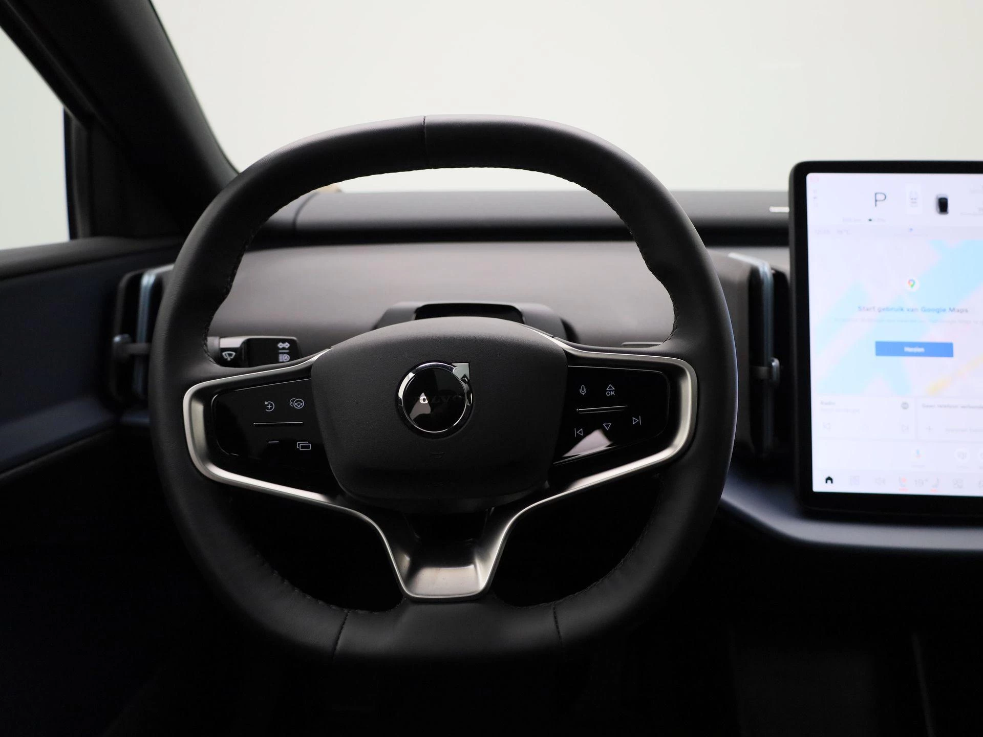 Volvo-EX30-image-6