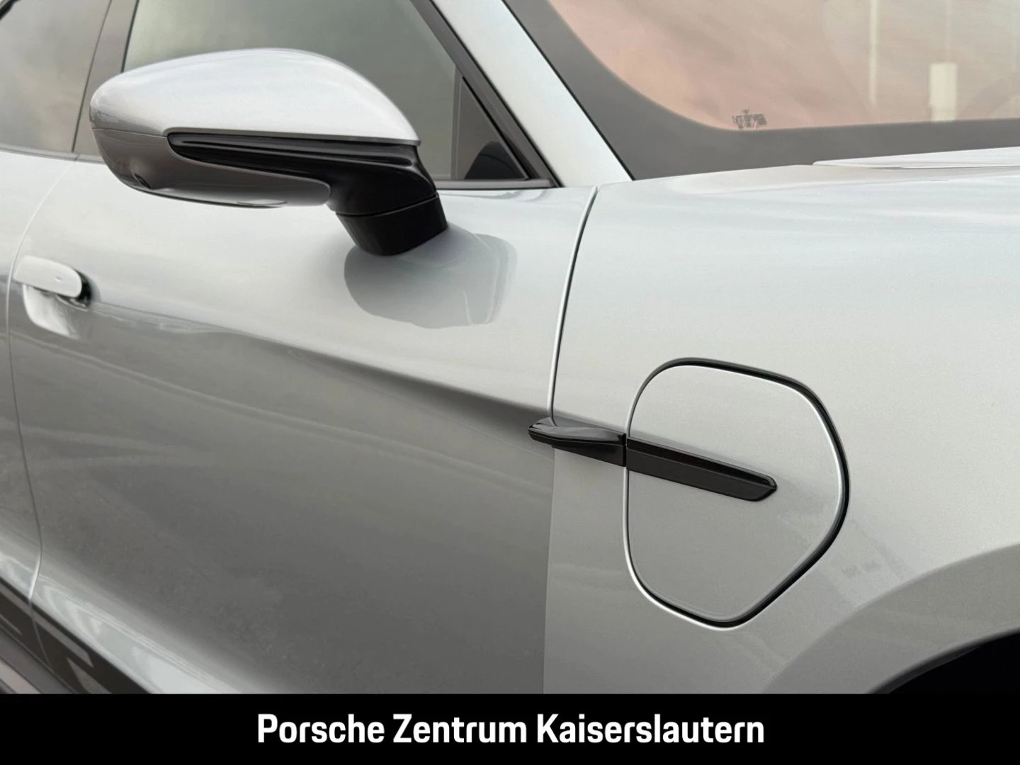 Porsche Taycan GTS Sport Turismo HA-Lenkung Active-Ride gts