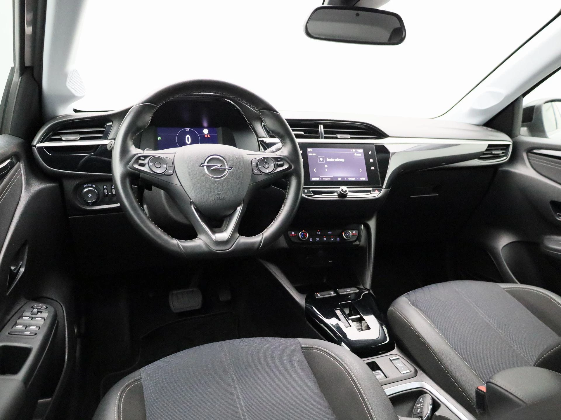 Opel-Corsa-image-6