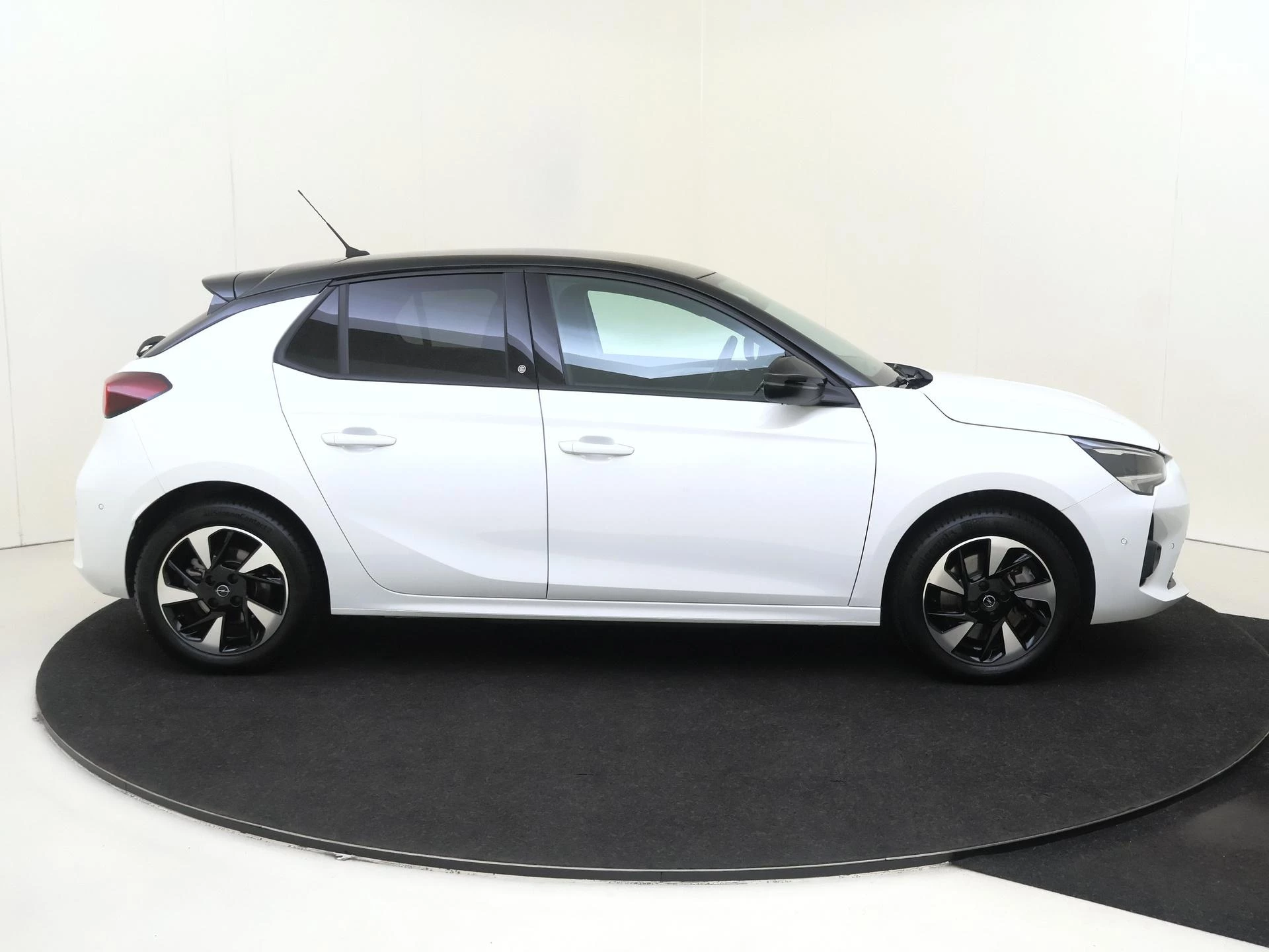 Opel Corsa-e Electric 50 kWh