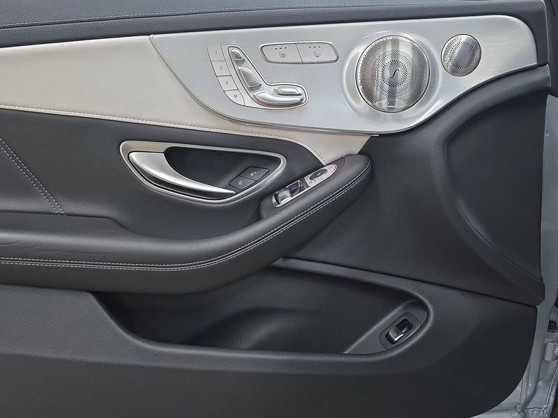 Mercedes-AMG-C-Klasse 63 S AMG-image-21