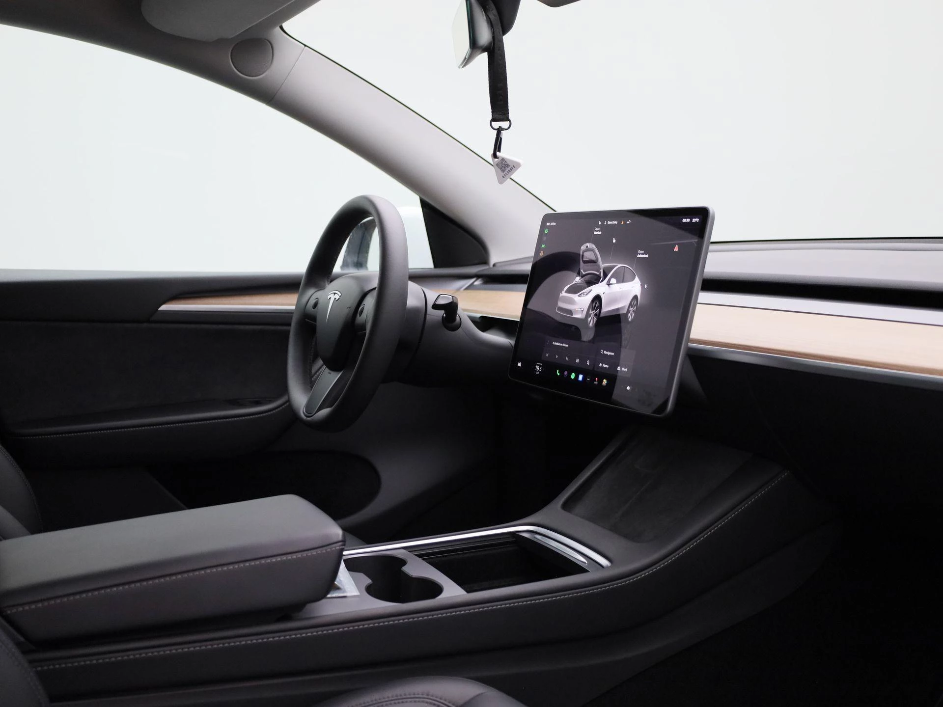 Tesla Model Y Long Range Dual Motor AWD