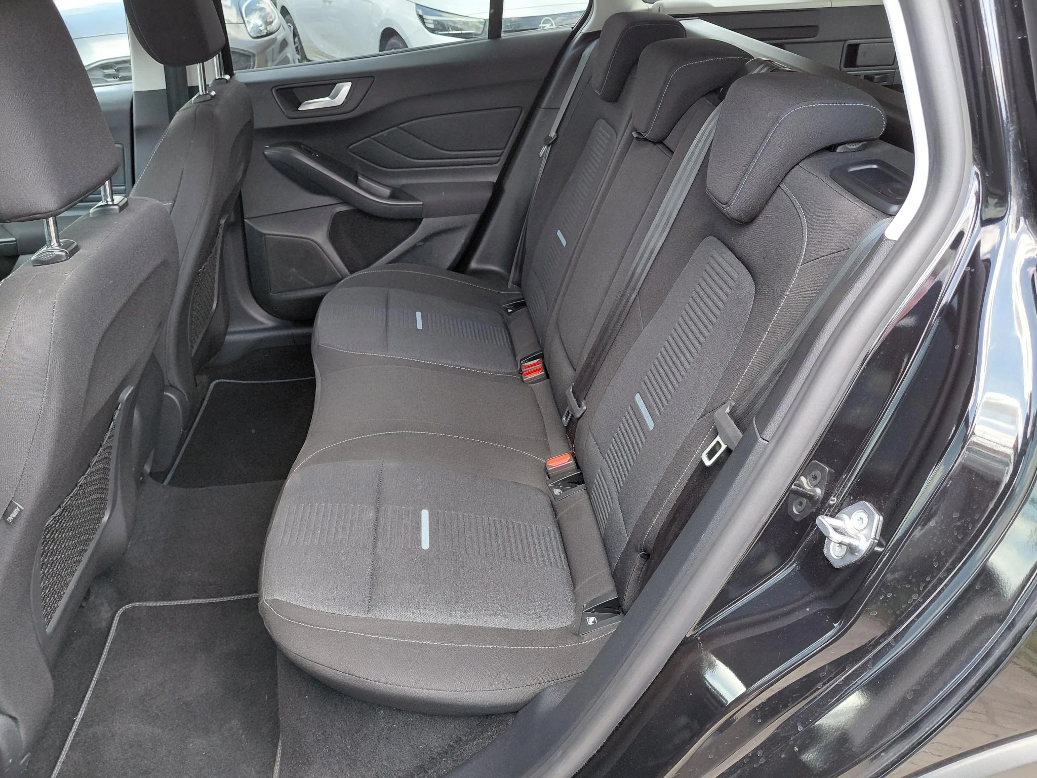 Ford Focus 1.0i EcoBoost MHEV 114kW Active X DCT