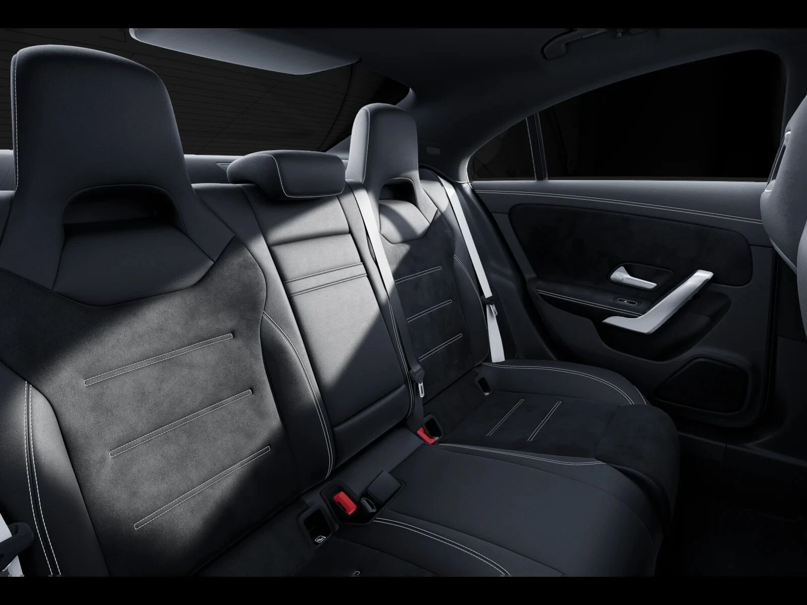 Mercedes-Benz-CLA 200-image-11