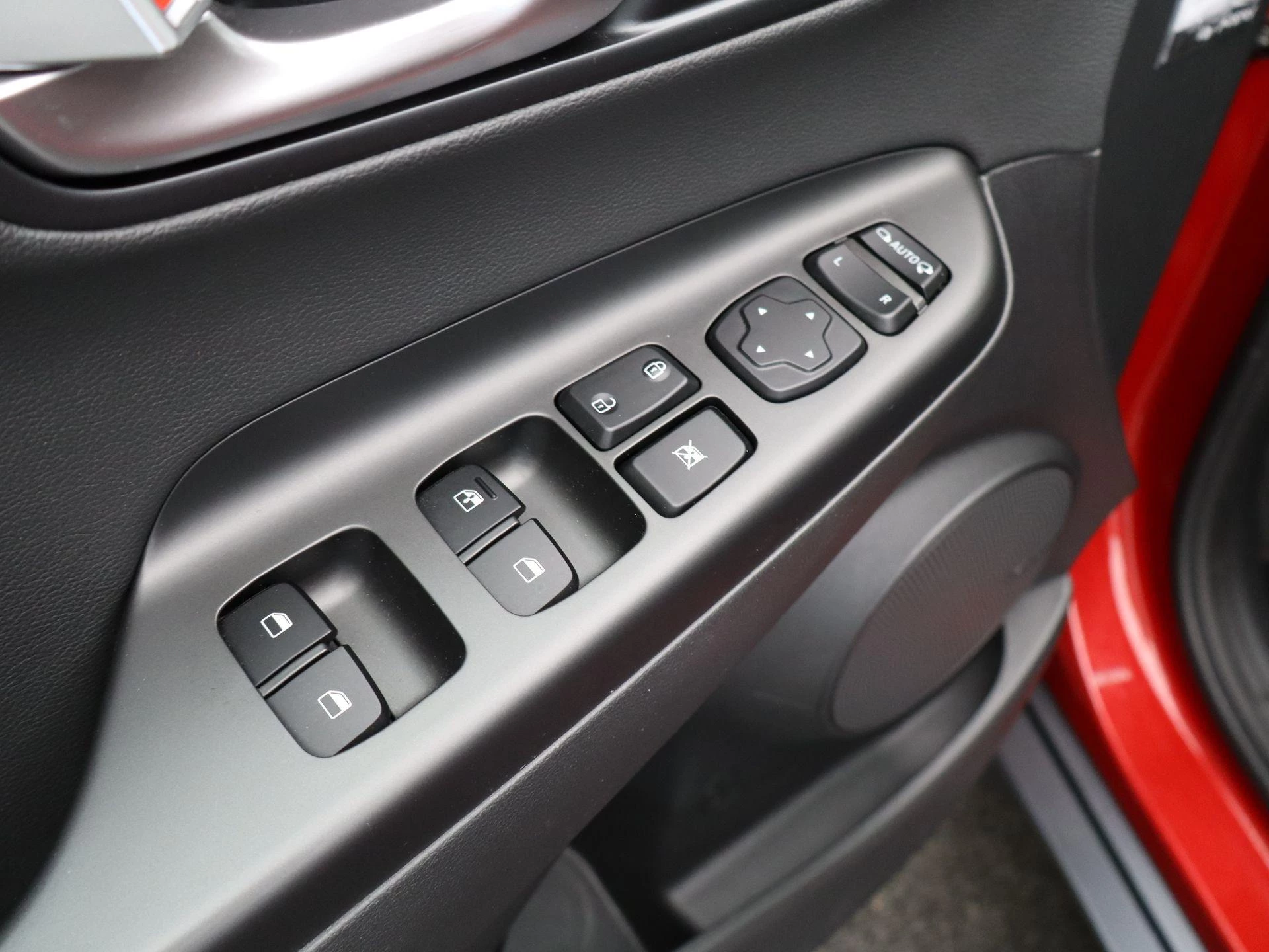 Hyundai-Kona-image-29