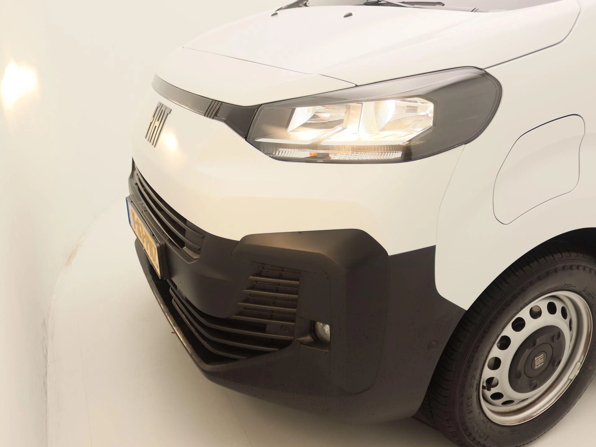 Fiat-E-Scudo-image-12