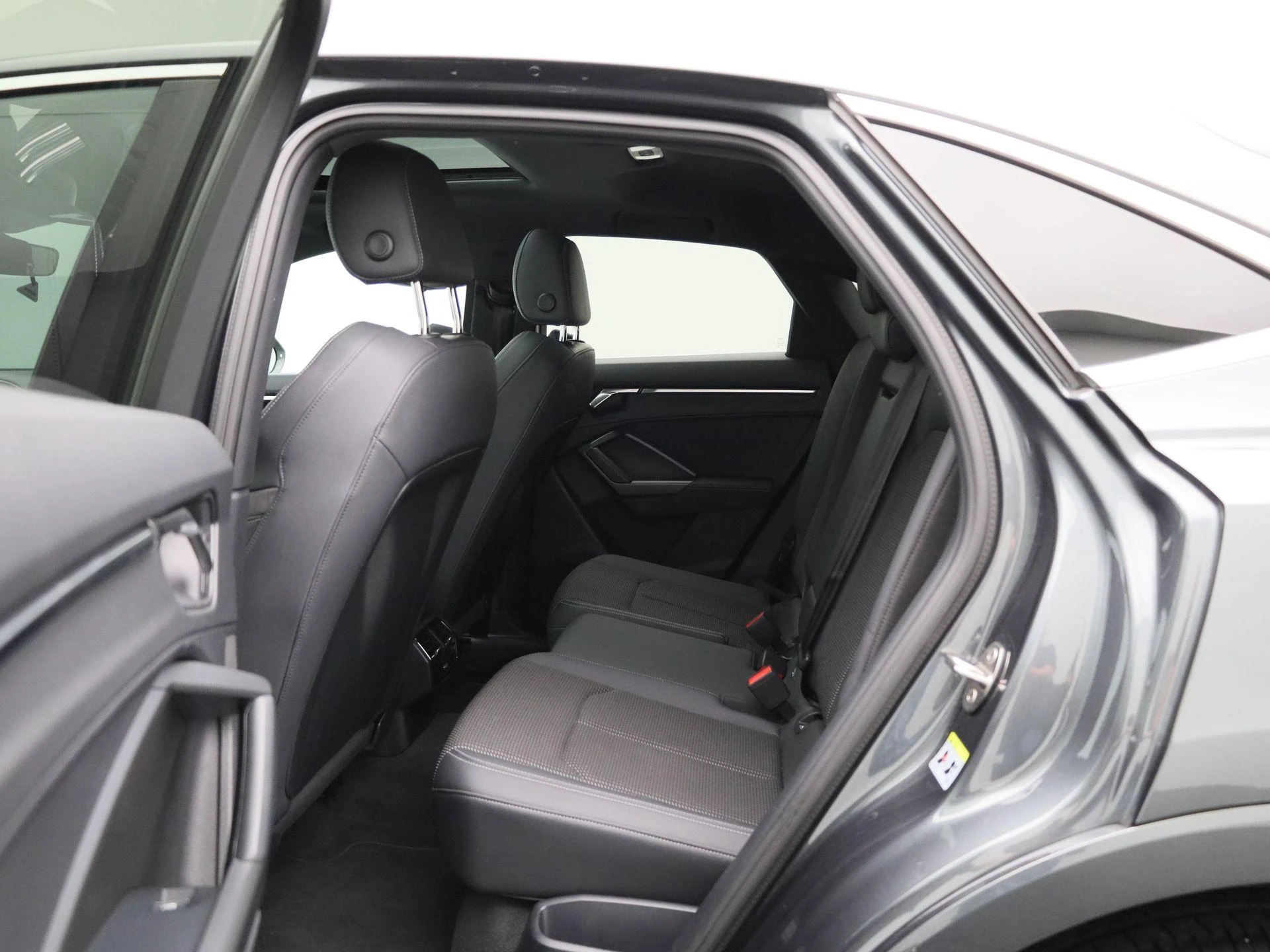Audi-Q3-image-9