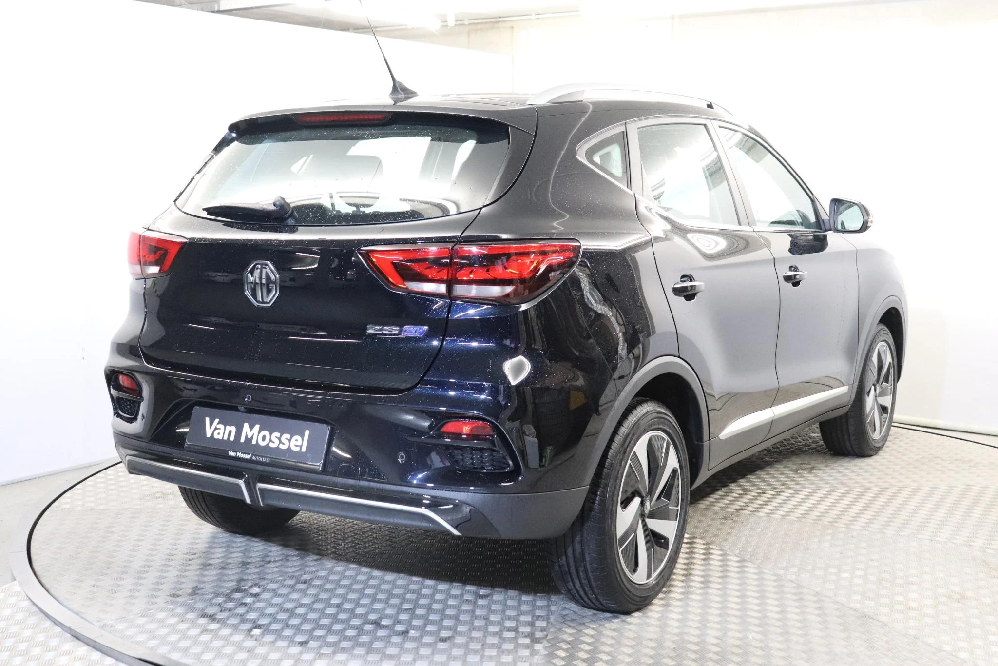 MG-ZS-image-4