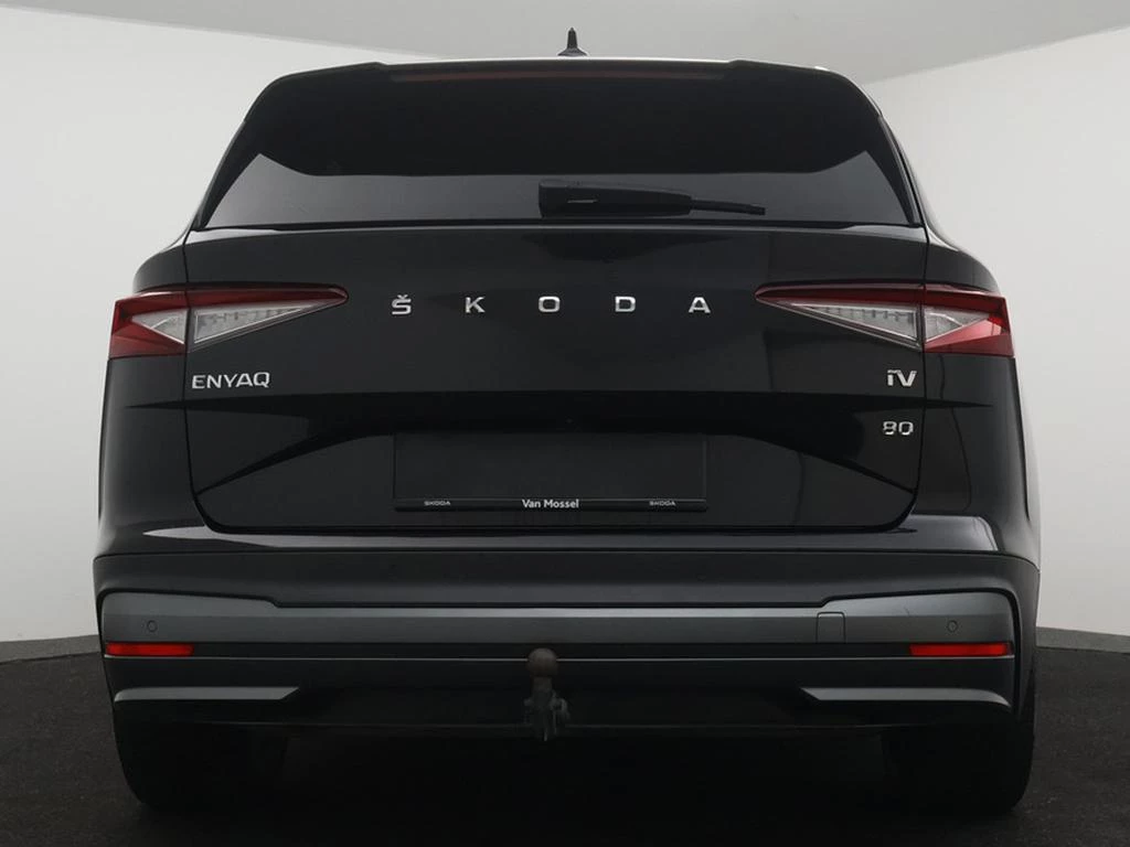 Škoda-Enyaq iV-image-3