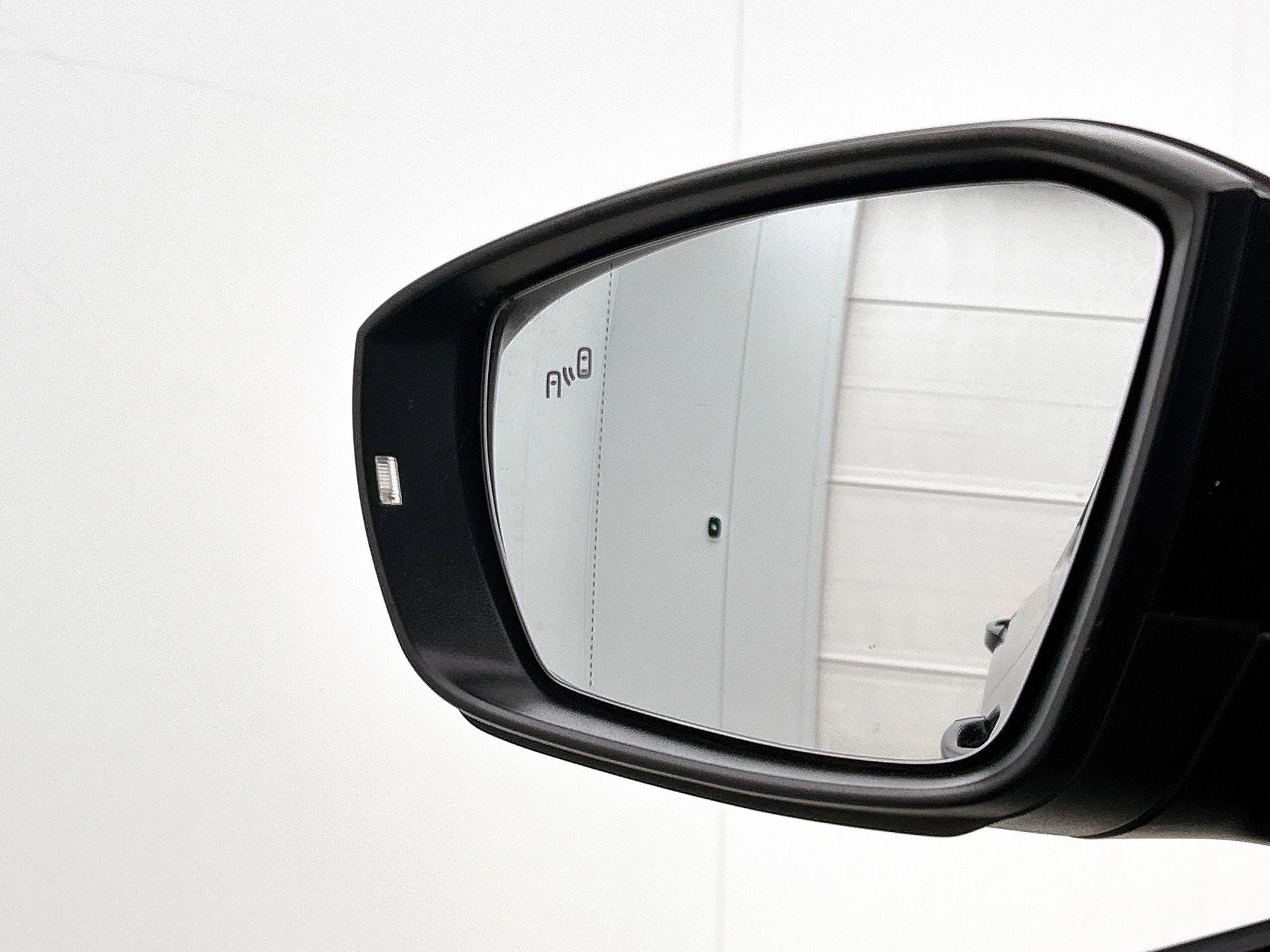 Volkswagen-T-Cross-image-20