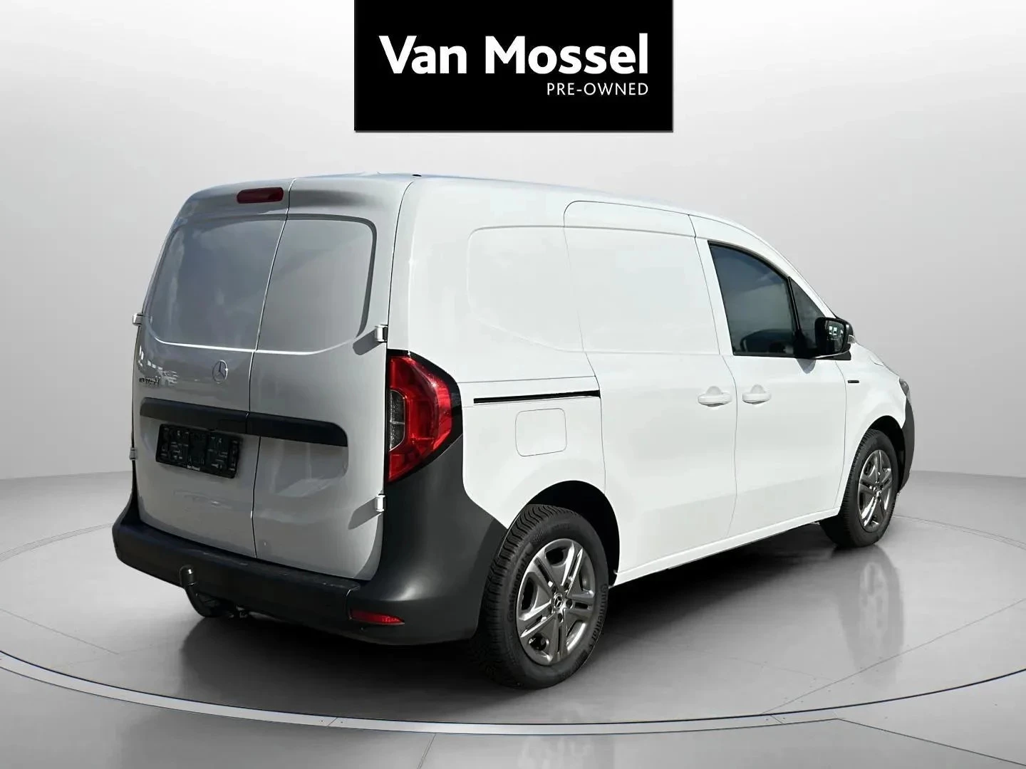 Mercedes-Benz-eCitan-image-3