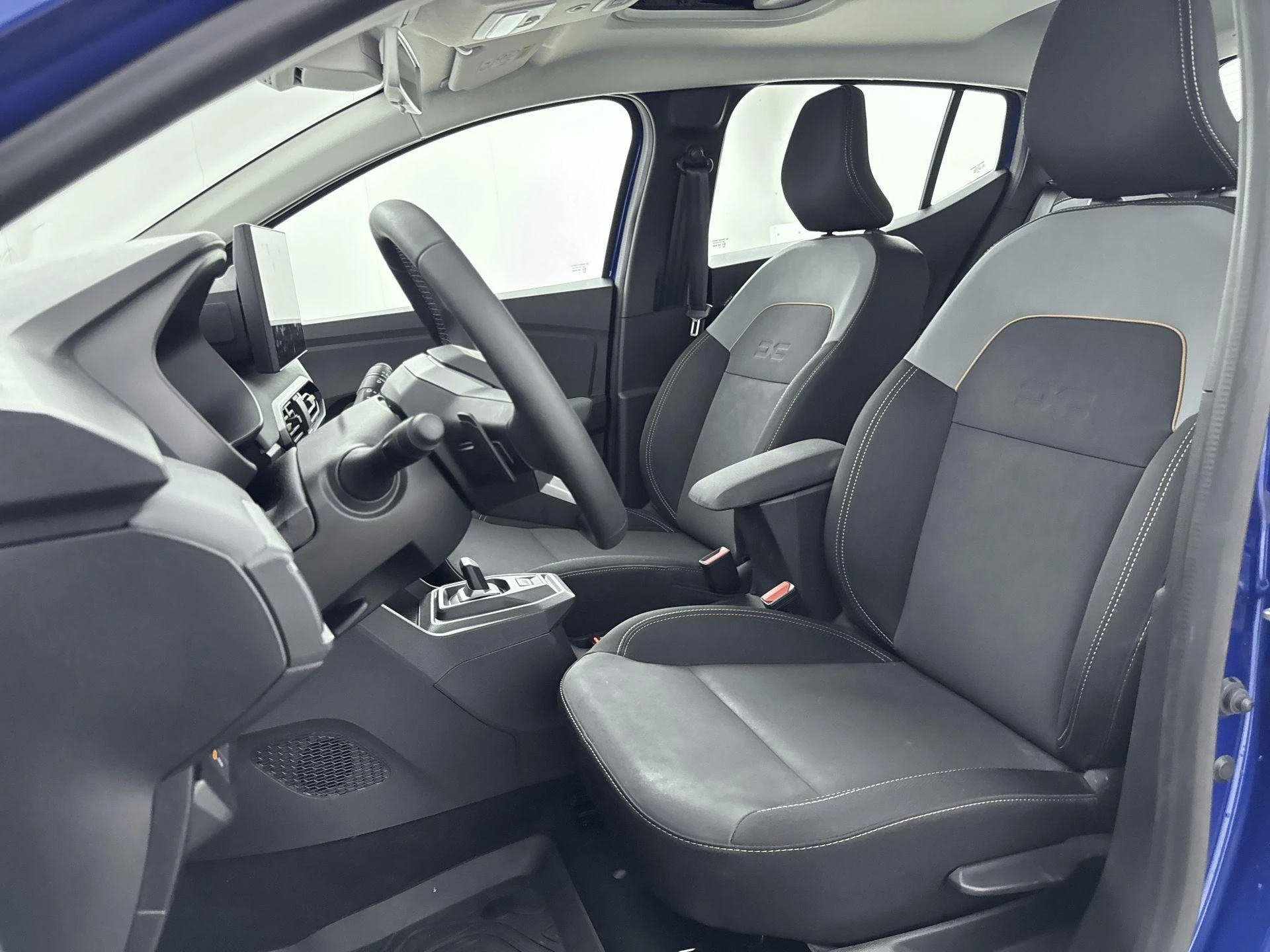 Dacia-Sandero Stepway-image-27