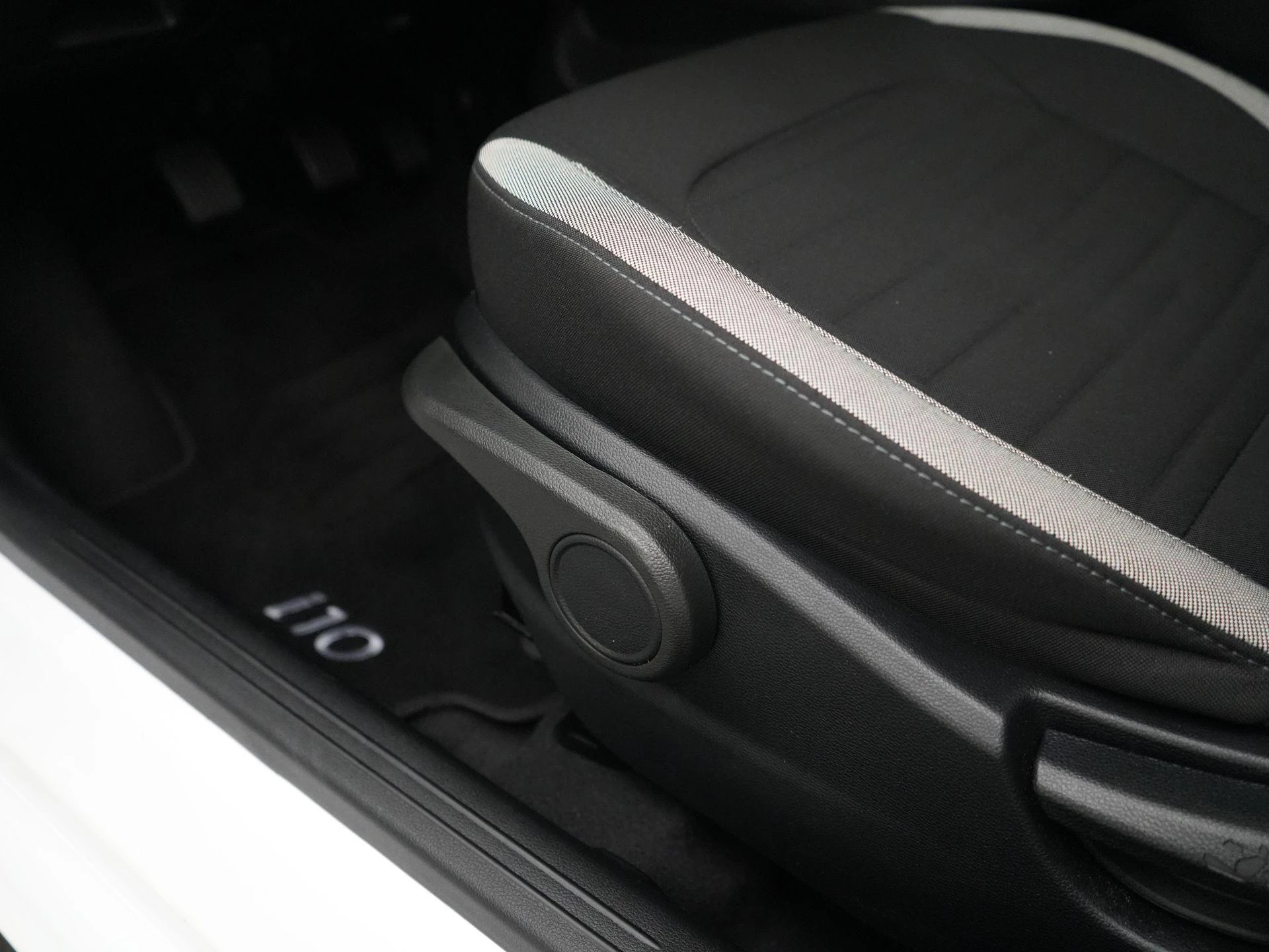 Hyundai-i10-image-38