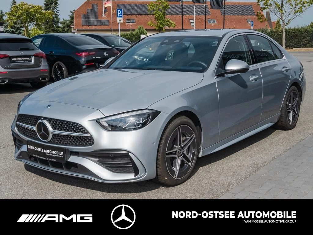 Mercedes-Benz C-Klasse 300 AMG AHK MBUX LED SHZ KEYLESS-GO AMG Line