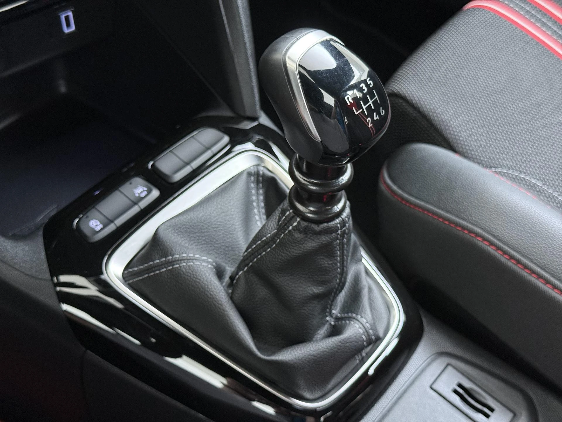 Opel-Corsa-image-25