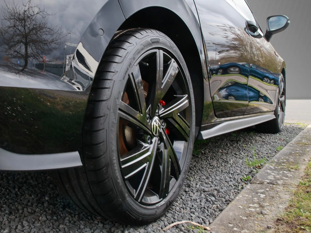 Volkswagen Golf GTI 2.0 TSI DSG *Pano*IQ-Light*Navi*App-Connect*ACC*PDC*Kamera*Lane-Assist*DAB+