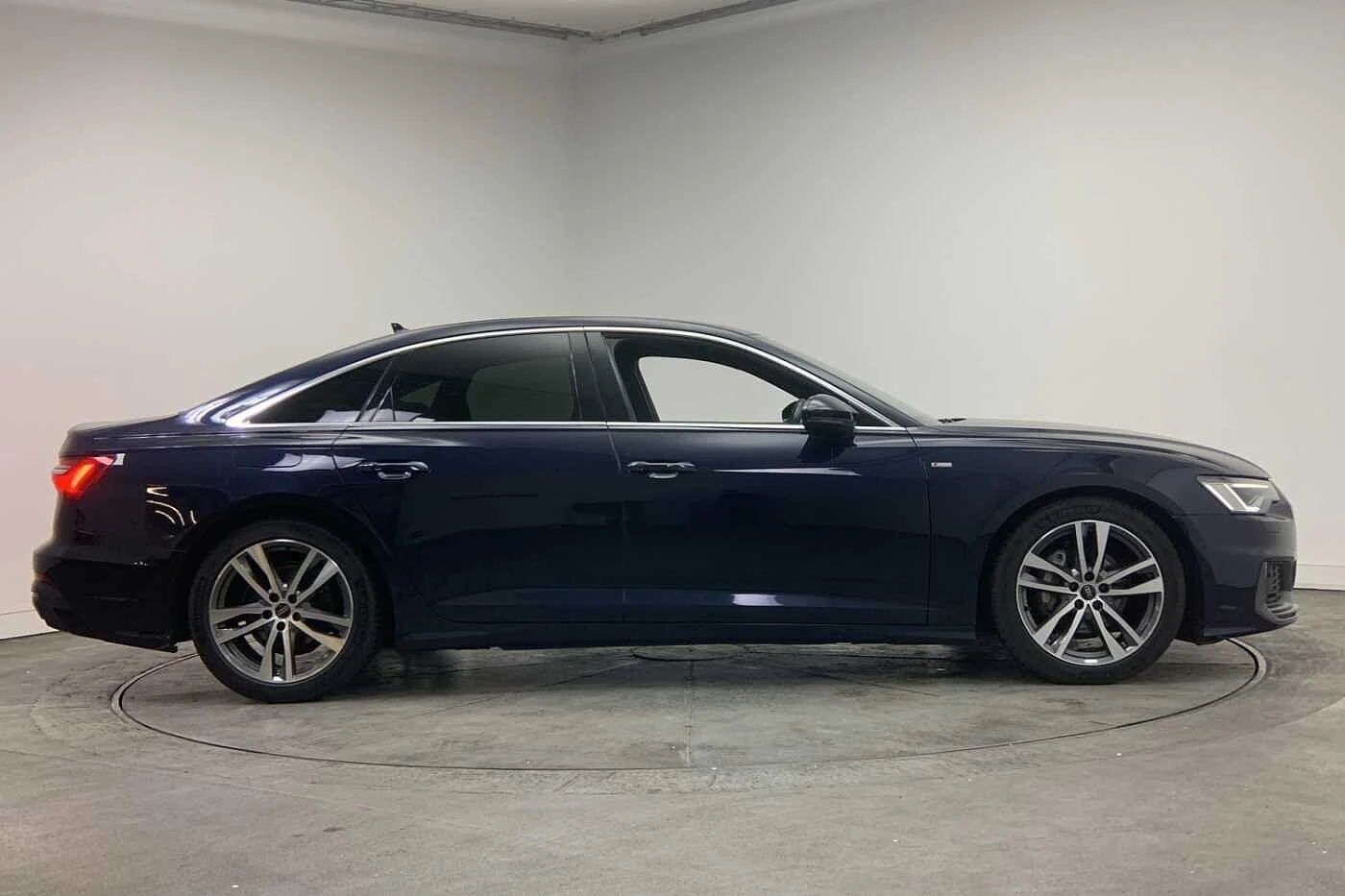 Audi-A6-image-3