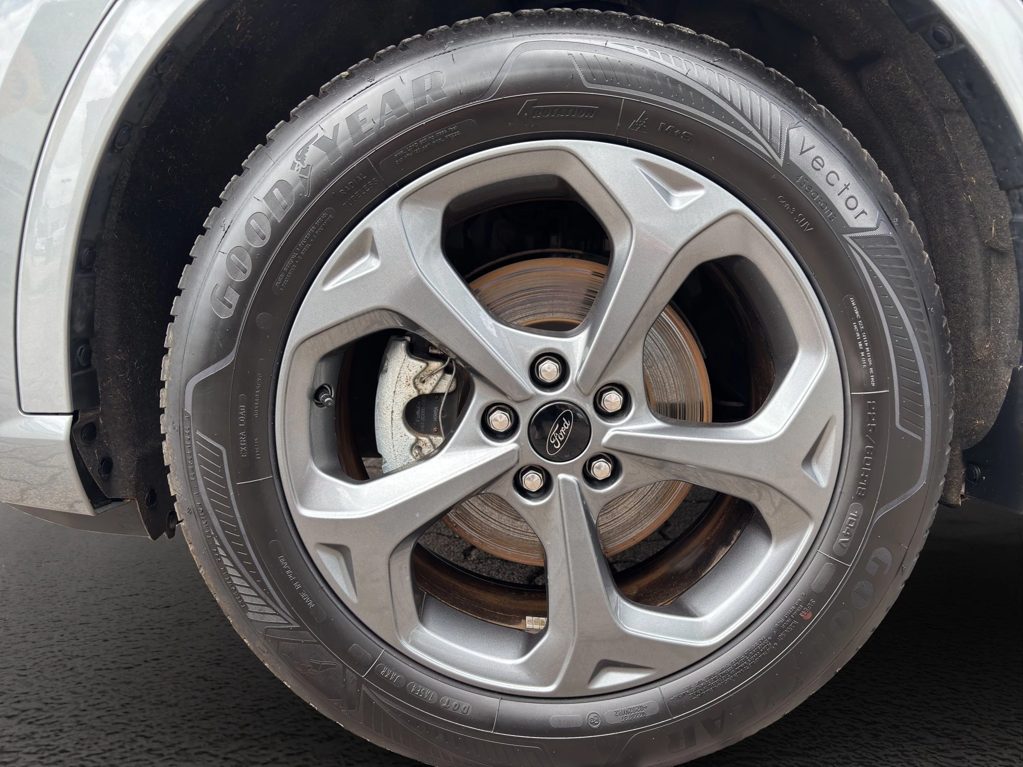 Ford Kuga ST-Line Plug-in*LED-MATRIX*KAM*NAVI*WINTER-PKT.