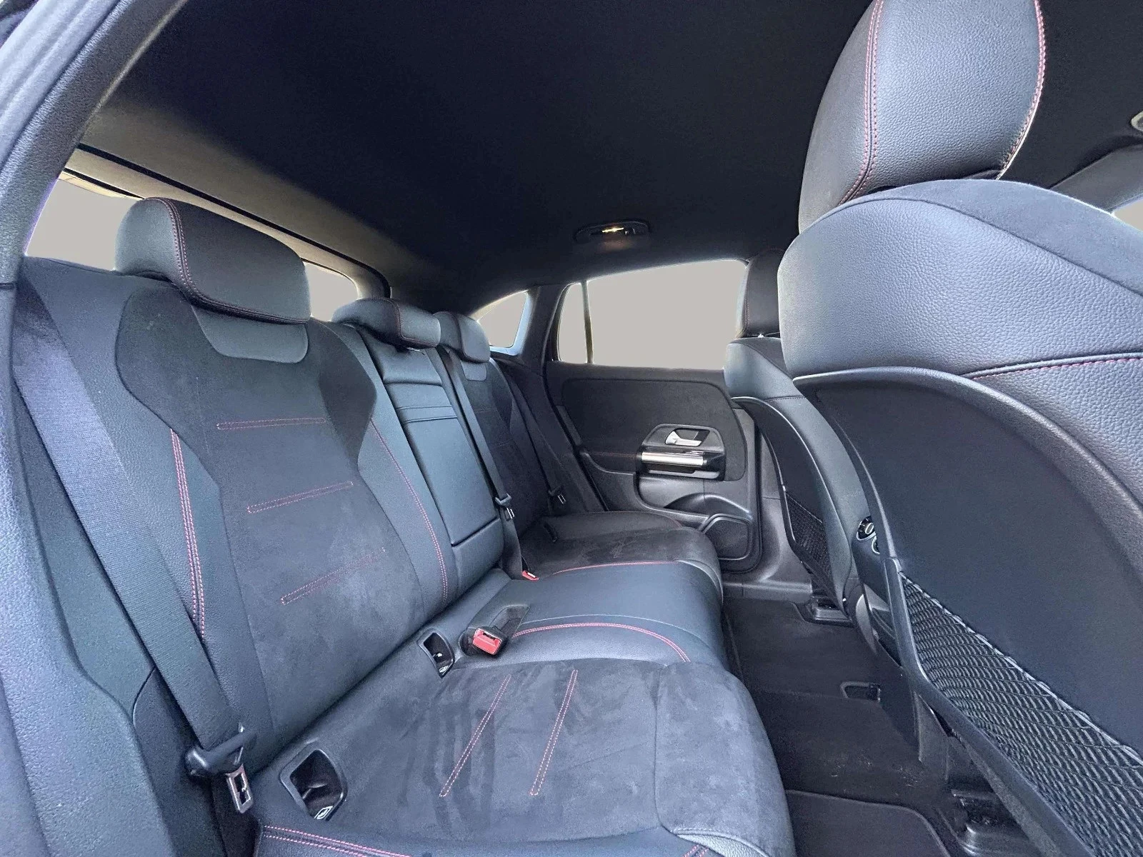 Mercedes-Benz-EQA-image-15